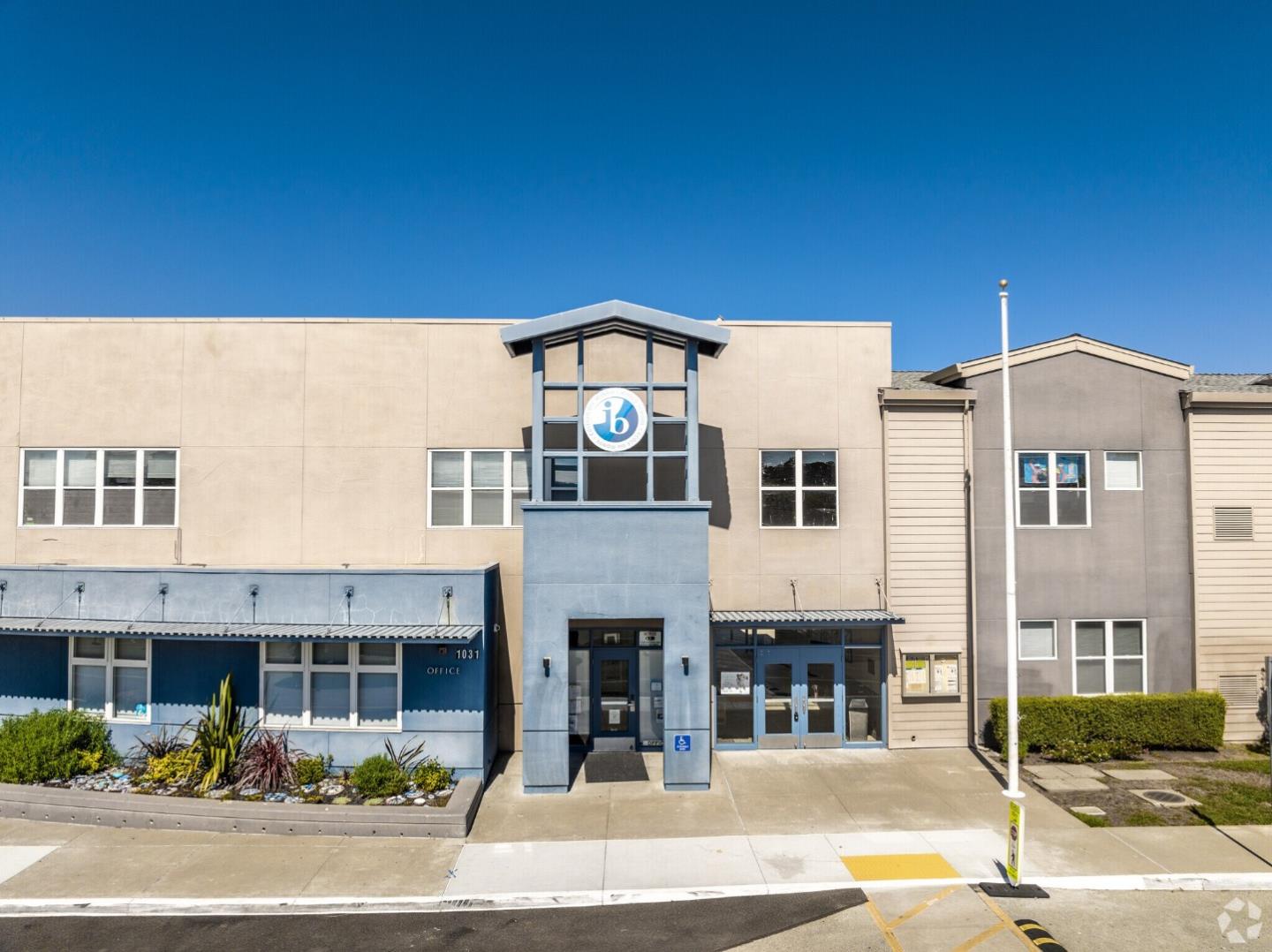 Detail Gallery Image 97 of 109 For 683 Vanessa Dr, San Mateo,  CA 94402 - 3 Beds | 2 Baths