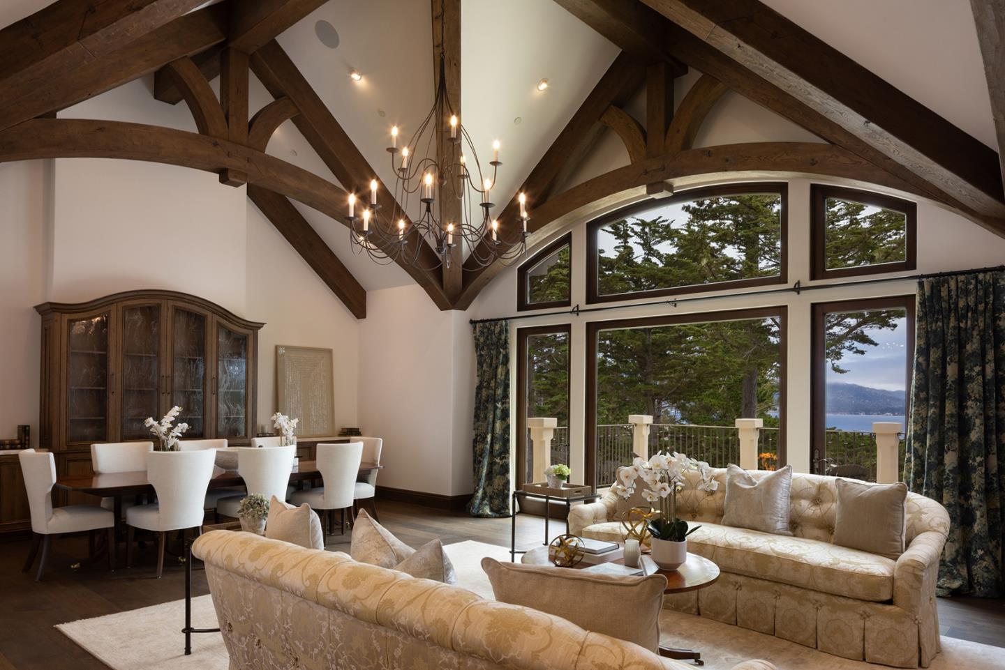 Detail Gallery Image 12 of 52 For 1246 Portola Rd, Pebble Beach,  CA 93953 - 5 Beds | 6/1 Baths