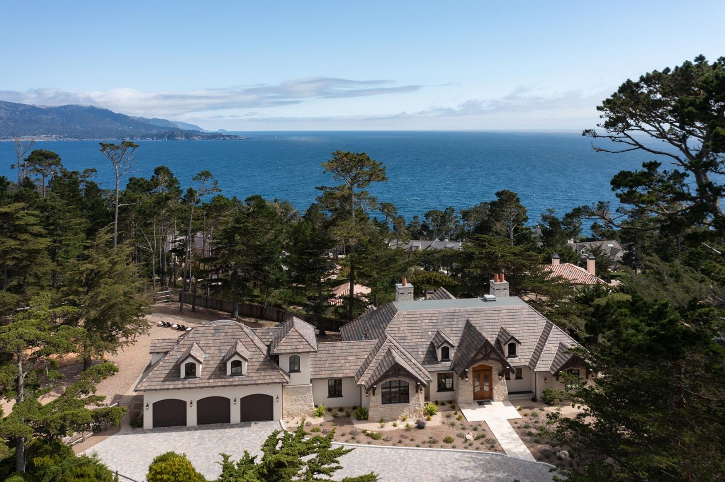 Detail Gallery Image 2 of 52 For 1246 Portola Rd, Pebble Beach,  CA 93953 - 5 Beds | 6/1 Baths