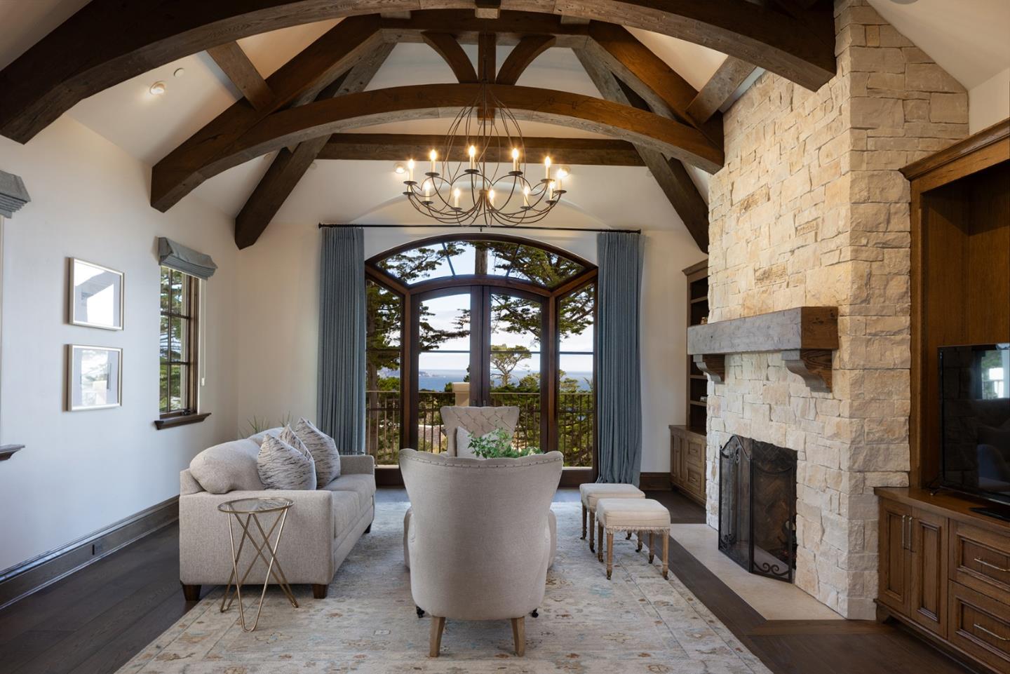 Detail Gallery Image 21 of 52 For 1246 Portola Rd, Pebble Beach,  CA 93953 - 5 Beds | 6/1 Baths