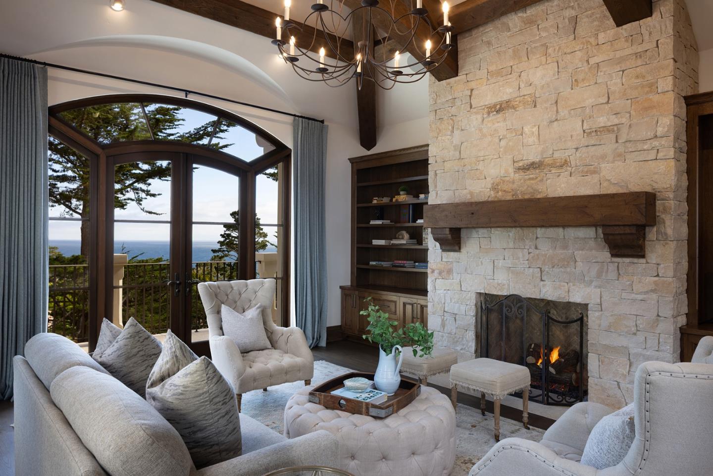 Detail Gallery Image 22 of 52 For 1246 Portola Rd, Pebble Beach,  CA 93953 - 5 Beds | 6/1 Baths