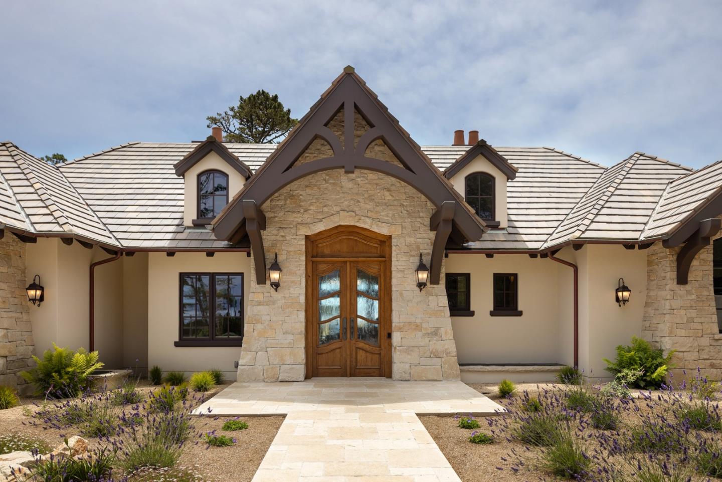 Detail Gallery Image 8 of 52 For 1246 Portola Rd, Pebble Beach,  CA 93953 - 5 Beds | 6/1 Baths