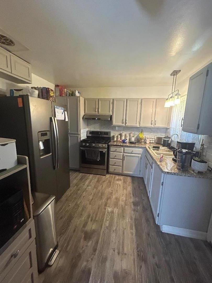 Detail Gallery Image 13 of 18 For 708 Hill Ave, Watsonville,  CA 95076 - 3 Beds | 2 Baths