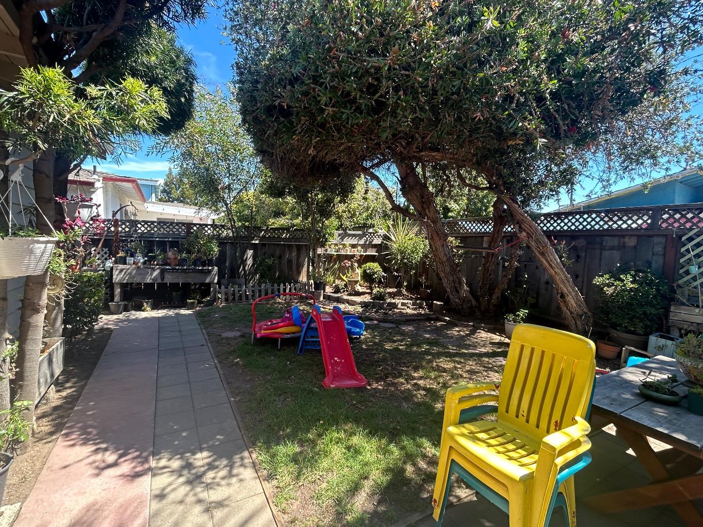 Detail Gallery Image 17 of 18 For 708 Hill Ave, Watsonville,  CA 95076 - 3 Beds | 2 Baths