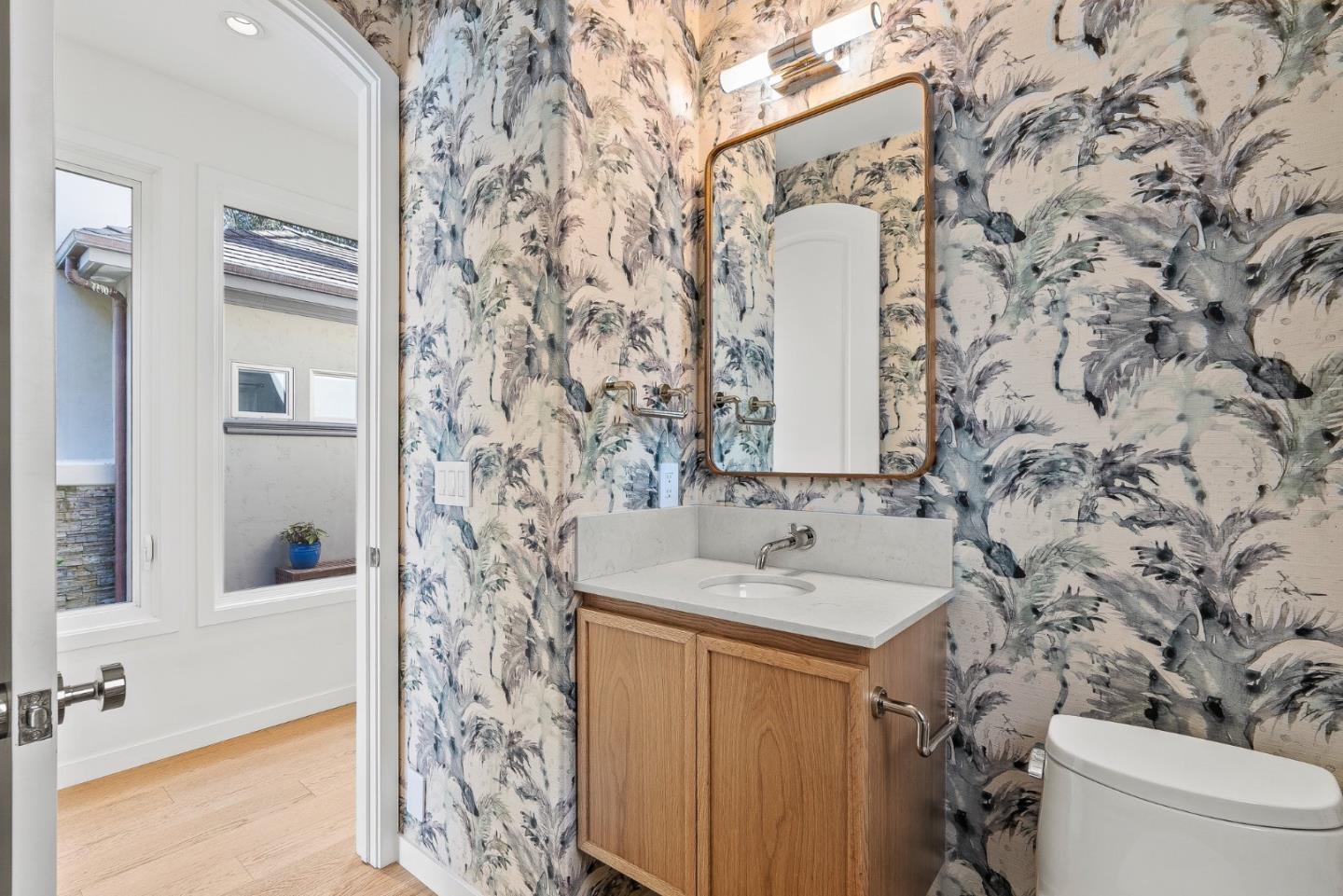 Detail Gallery Image 73 of 81 For 108 Grove Ln, Capitola,  CA 95010 - 4 Beds | 4/1 Baths
