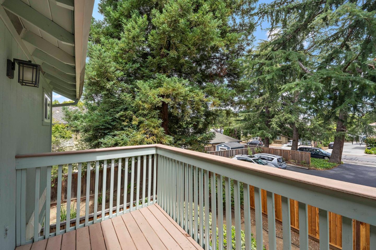 Detail Gallery Image 27 of 38 For 987 Lane Ave #6,  Mountain View,  CA 94040 - 3 Beds | 2/1 Baths