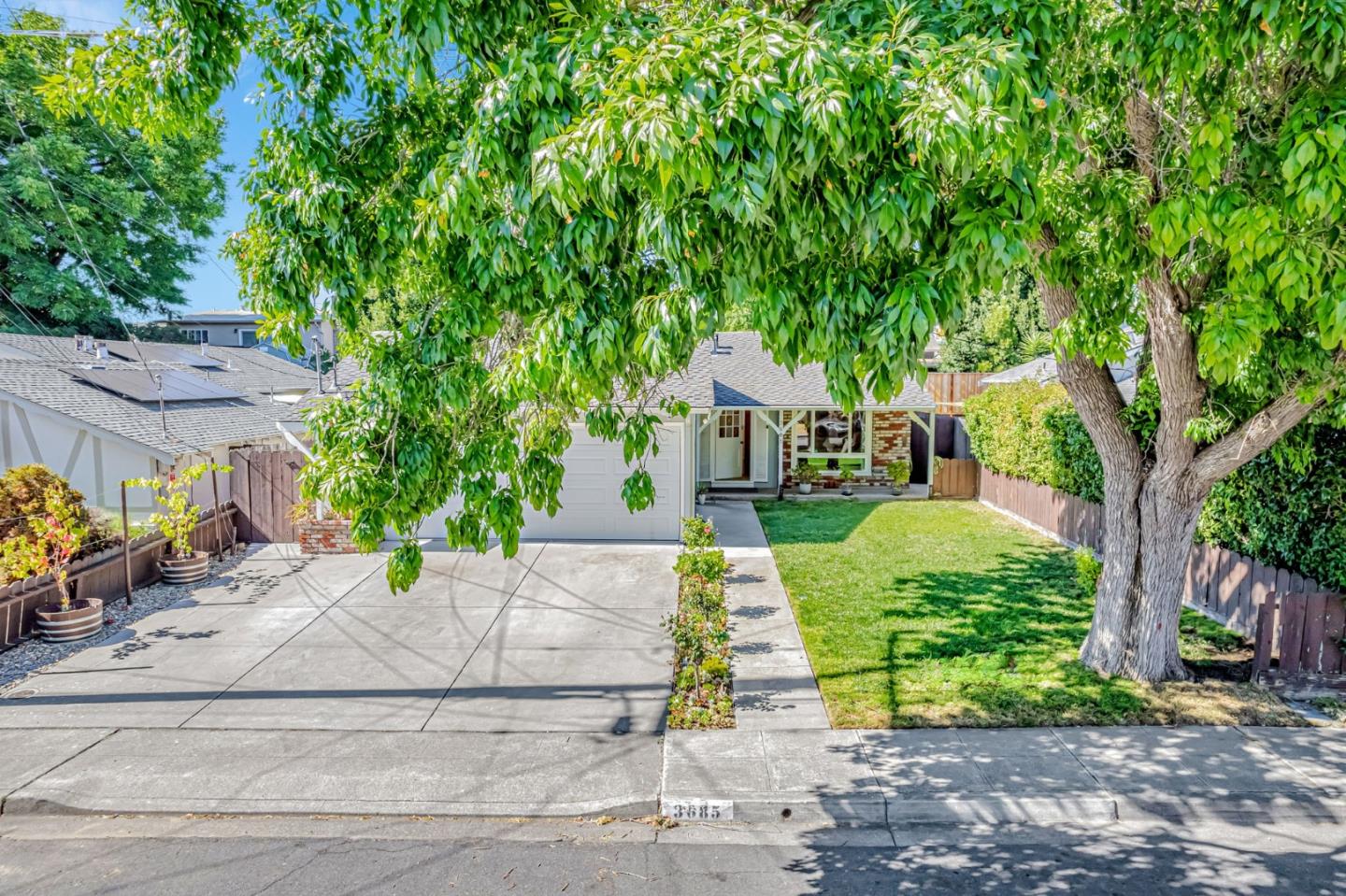 Detail Gallery Image 31 of 45 For 3685 Howe Ct, Fremont,  CA 94538 - 3 Beds | 2/1 Baths