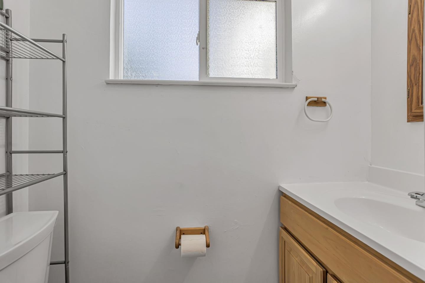 Detail Gallery Image 41 of 45 For 3685 Howe Ct, Fremont,  CA 94538 - 3 Beds | 2/1 Baths
