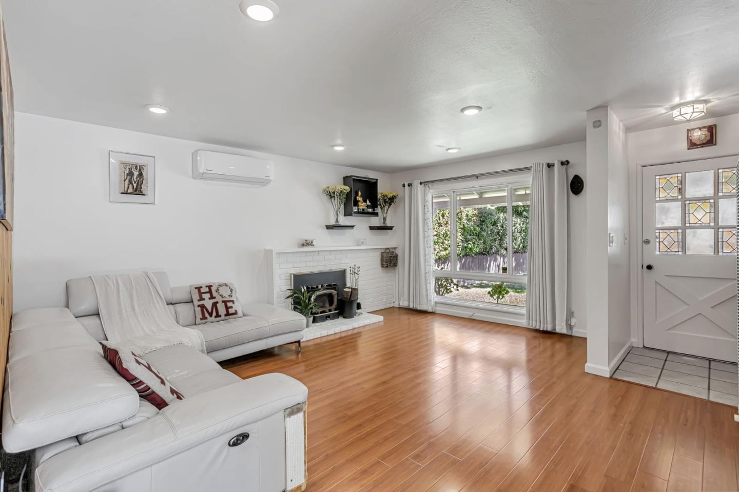 Detail Gallery Image 9 of 45 For 3685 Howe Ct, Fremont,  CA 94538 - 3 Beds | 2/1 Baths