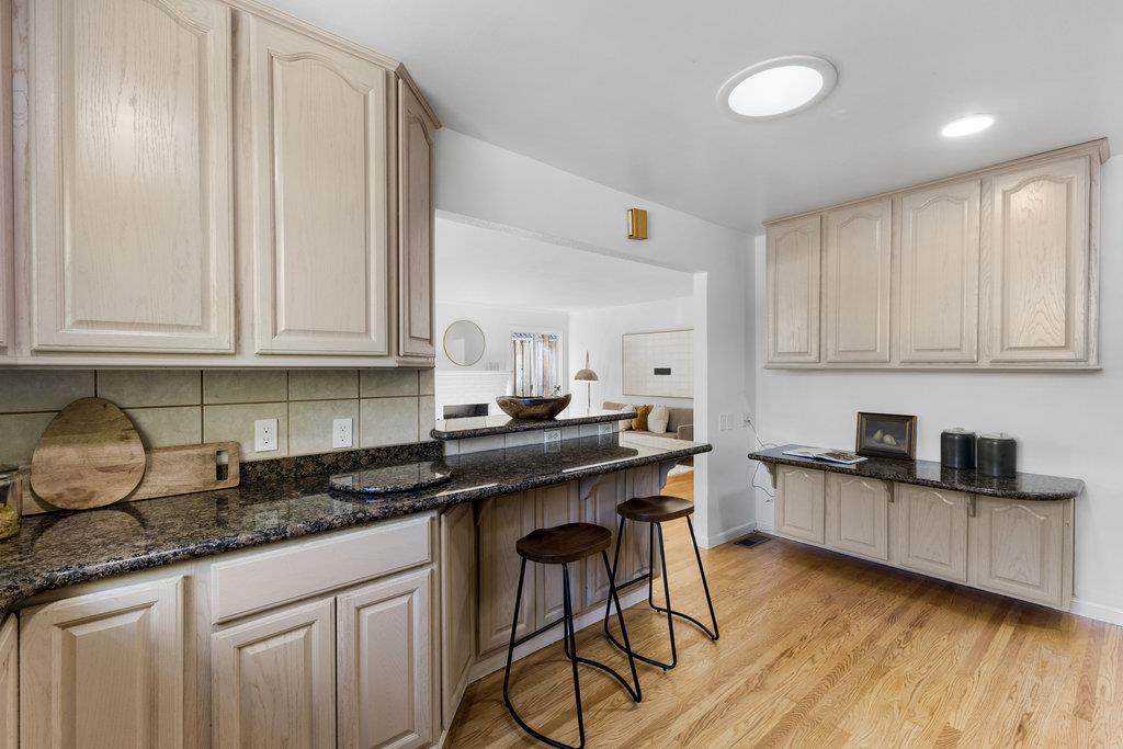 Detail Gallery Image 20 of 67 For 2150 Valparaiso Ave, Menlo Park,  CA 94025 - 3 Beds | 2 Baths