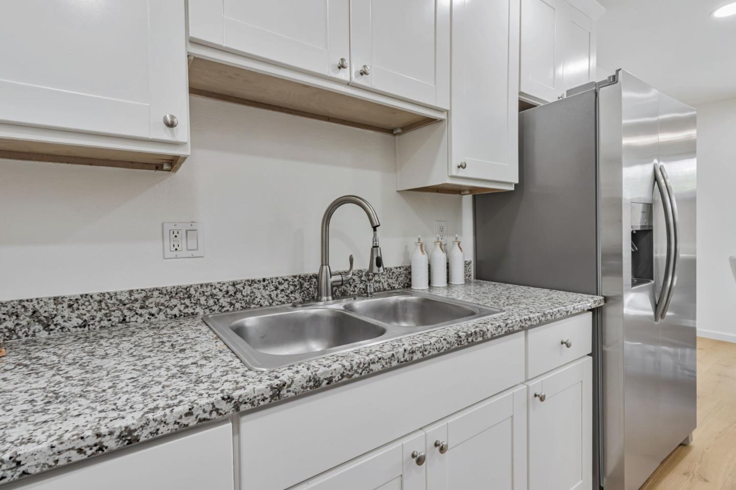 Detail Gallery Image 10 of 47 For 303 Junipero Dr #1,  Milpitas,  CA 95035 - 3 Beds | 1 Baths
