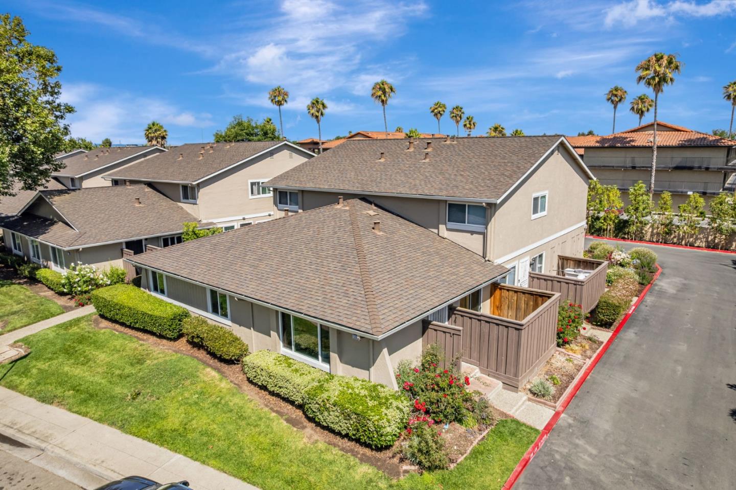 Detail Gallery Image 30 of 47 For 303 Junipero Dr #1,  Milpitas,  CA 95035 - 3 Beds | 1 Baths