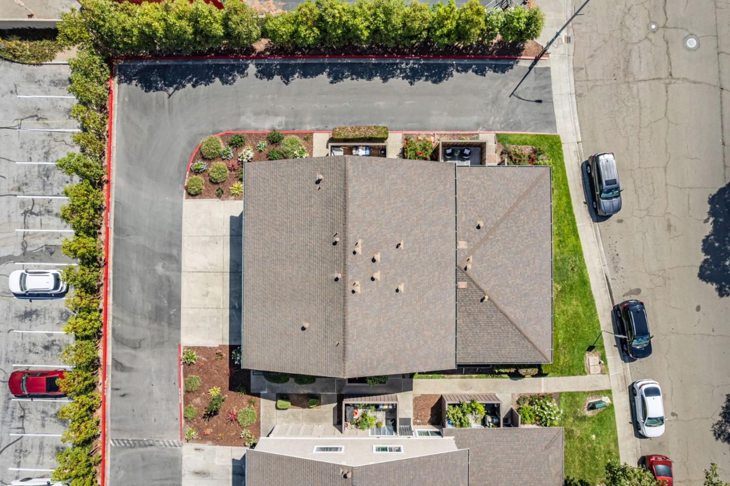 Detail Gallery Image 33 of 47 For 303 Junipero Dr #1,  Milpitas,  CA 95035 - 3 Beds | 1 Baths