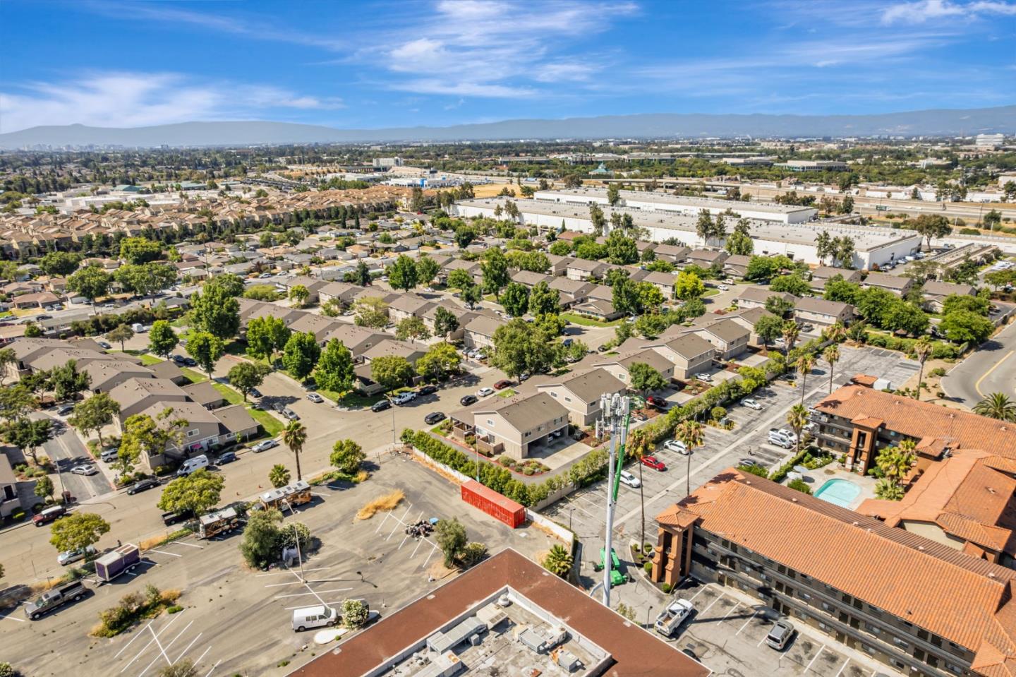Detail Gallery Image 36 of 47 For 303 Junipero Dr #1,  Milpitas,  CA 95035 - 3 Beds | 1 Baths