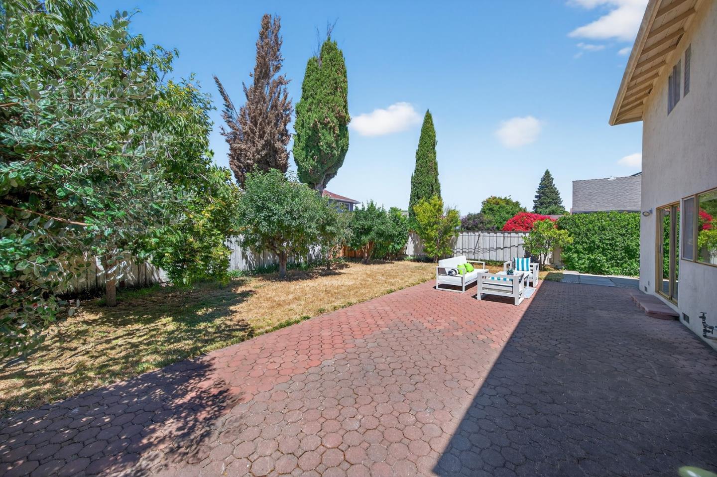 Detail Gallery Image 17 of 23 For 135 Lonetree Ct, Milpitas,  CA 95035 - 4 Beds | 2/1 Baths