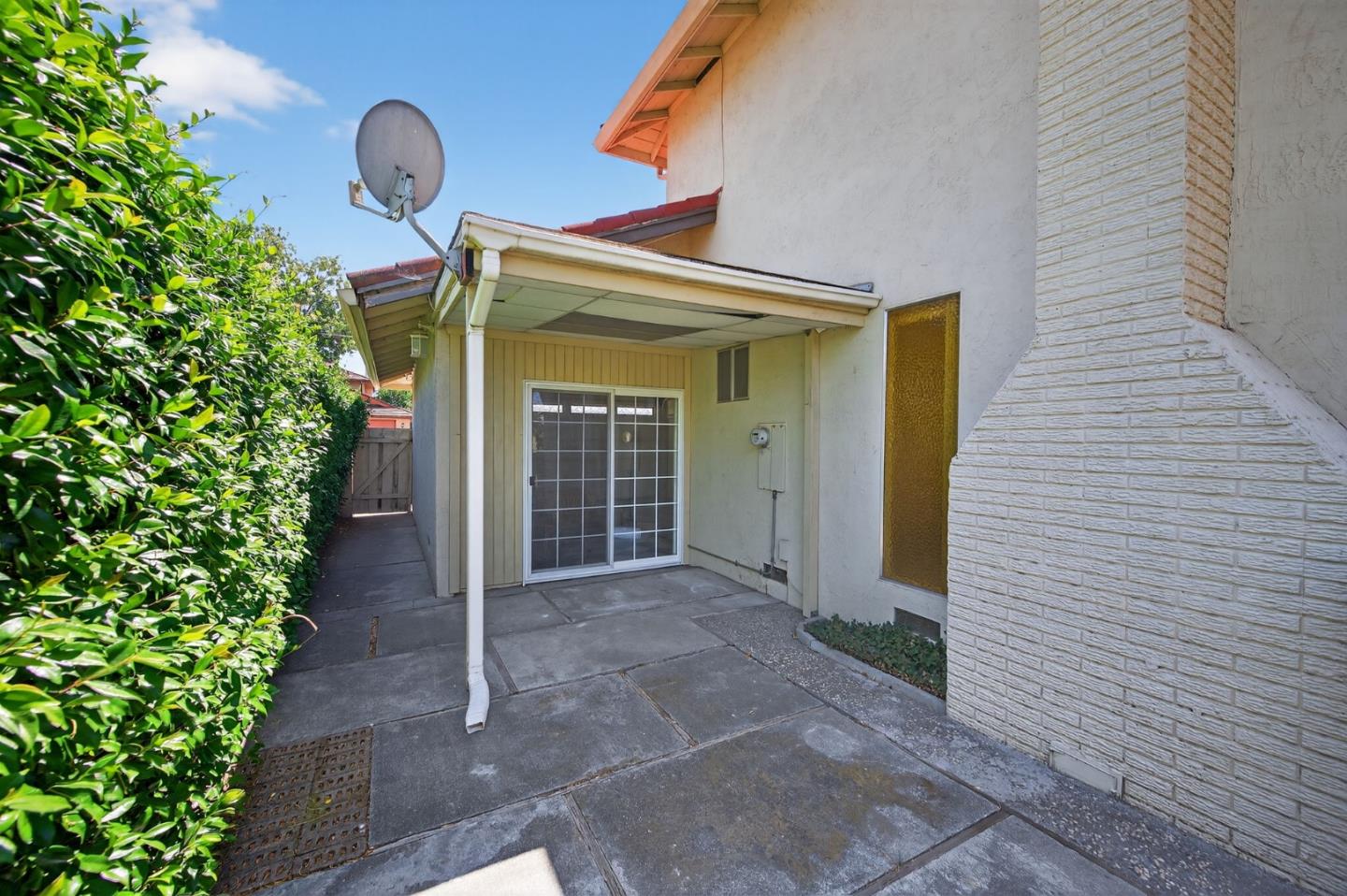 Detail Gallery Image 21 of 23 For 135 Lonetree Ct, Milpitas,  CA 95035 - 4 Beds | 2/1 Baths