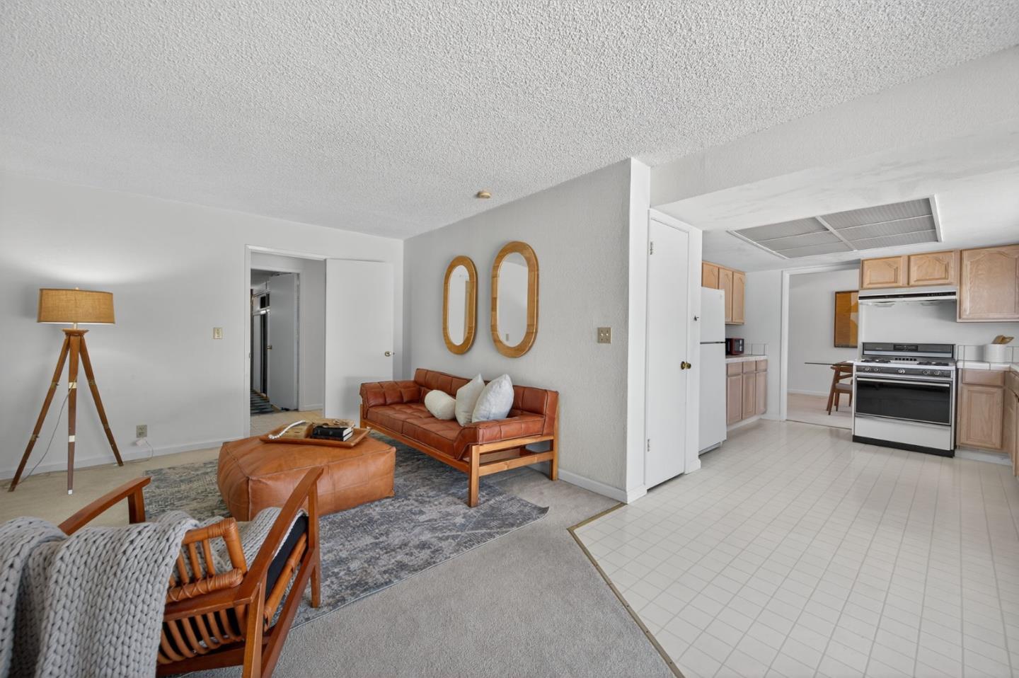 Detail Gallery Image 7 of 23 For 135 Lonetree Ct, Milpitas,  CA 95035 - 4 Beds | 2/1 Baths