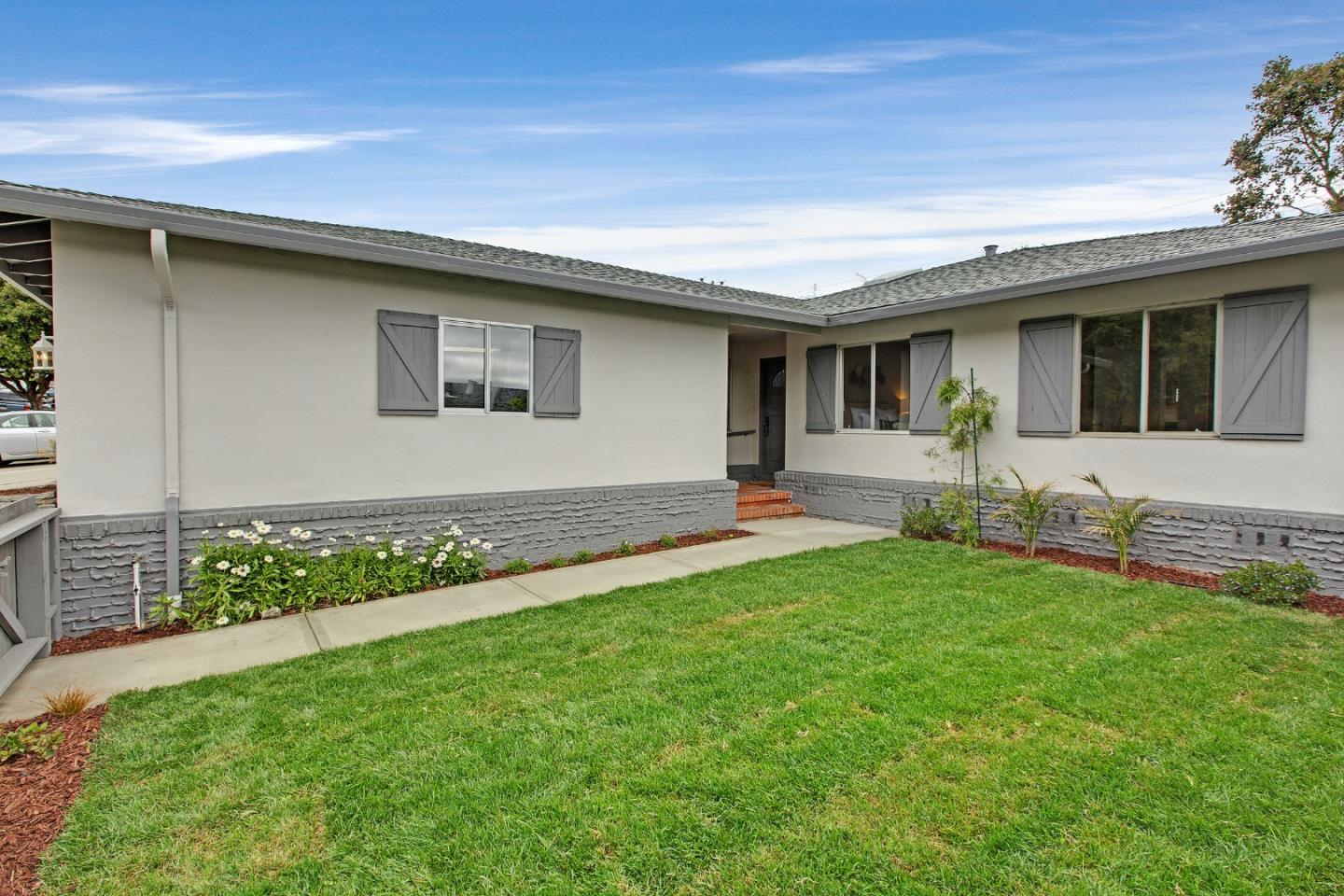 Detail Gallery Image 2 of 32 For 2860 Oakmont Dr, San Bruno,  CA 94066 - 4 Beds | 2 Baths