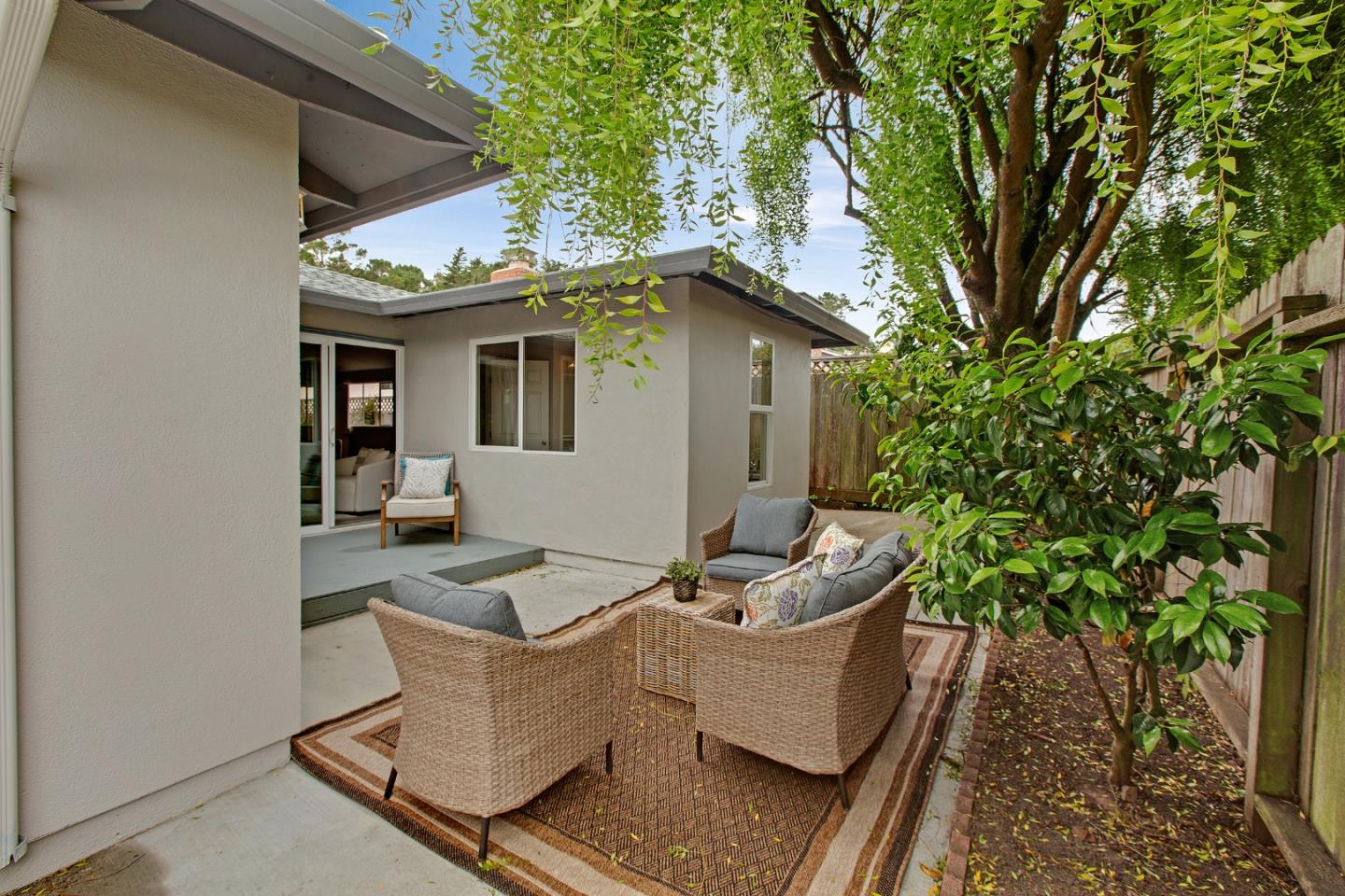 Detail Gallery Image 20 of 32 For 2860 Oakmont Dr, San Bruno,  CA 94066 - 4 Beds | 2 Baths