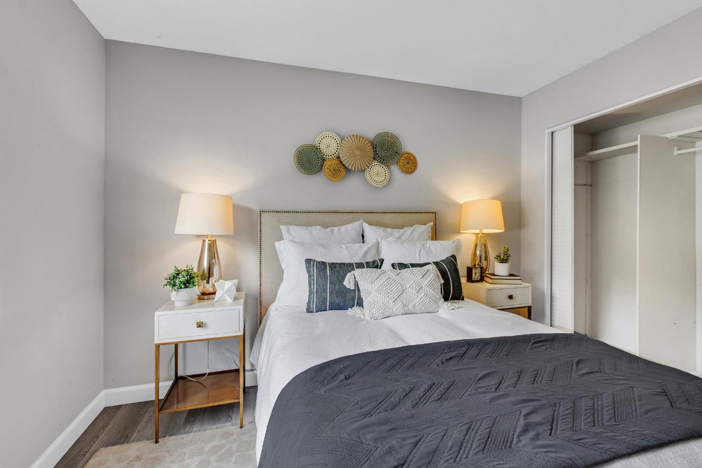 Detail Gallery Image 24 of 32 For 2860 Oakmont Dr, San Bruno,  CA 94066 - 4 Beds | 2 Baths