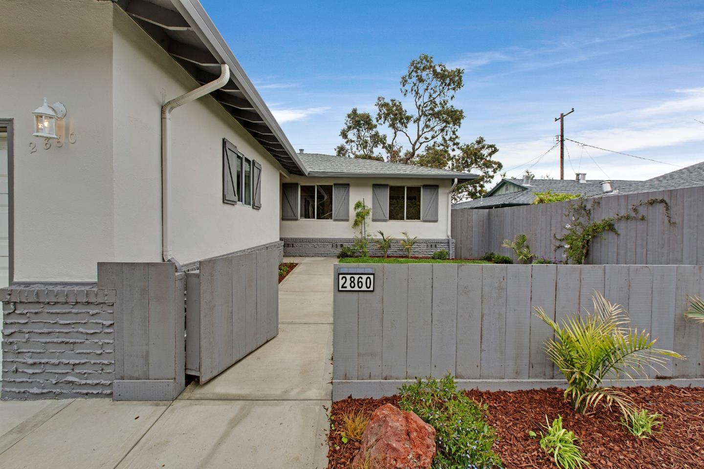 Detail Gallery Image 3 of 32 For 2860 Oakmont Dr, San Bruno,  CA 94066 - 4 Beds | 2 Baths