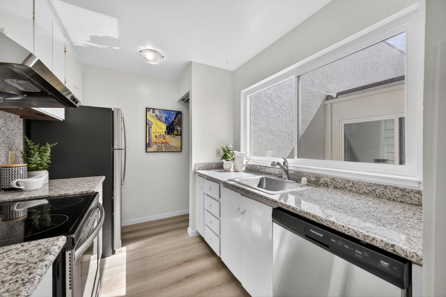 Detail Gallery Image 5 of 22 For 1919 Alameda De Las Pulgas #38,  San Mateo,  CA 94403 - 2 Beds | 2 Baths