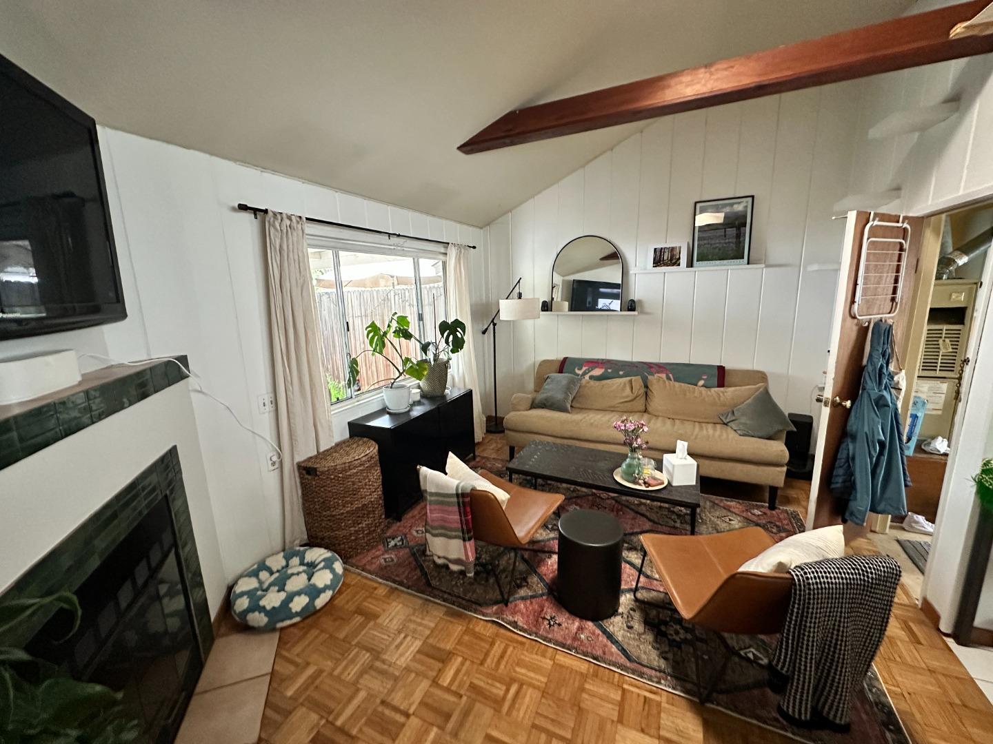 Detail Gallery Image 5 of 7 For 2145 Park Blvd, Palo Alto,  CA 94306 - – Beds | – Baths