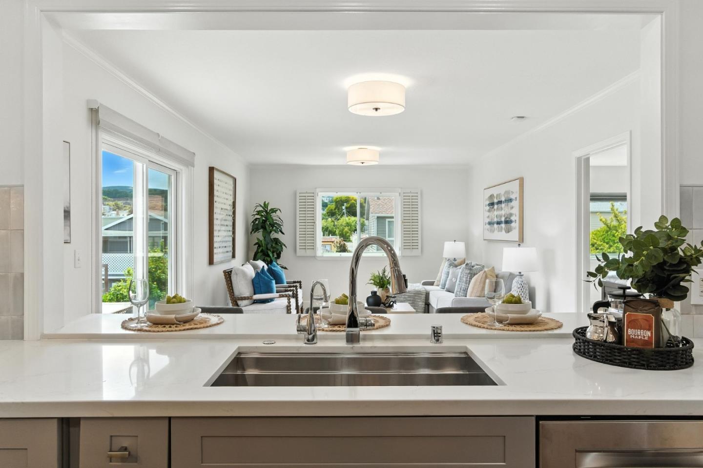Detail Gallery Image 13 of 37 For 535 Acacia Ave, San Bruno,  CA 94066 - 3 Beds | 2 Baths