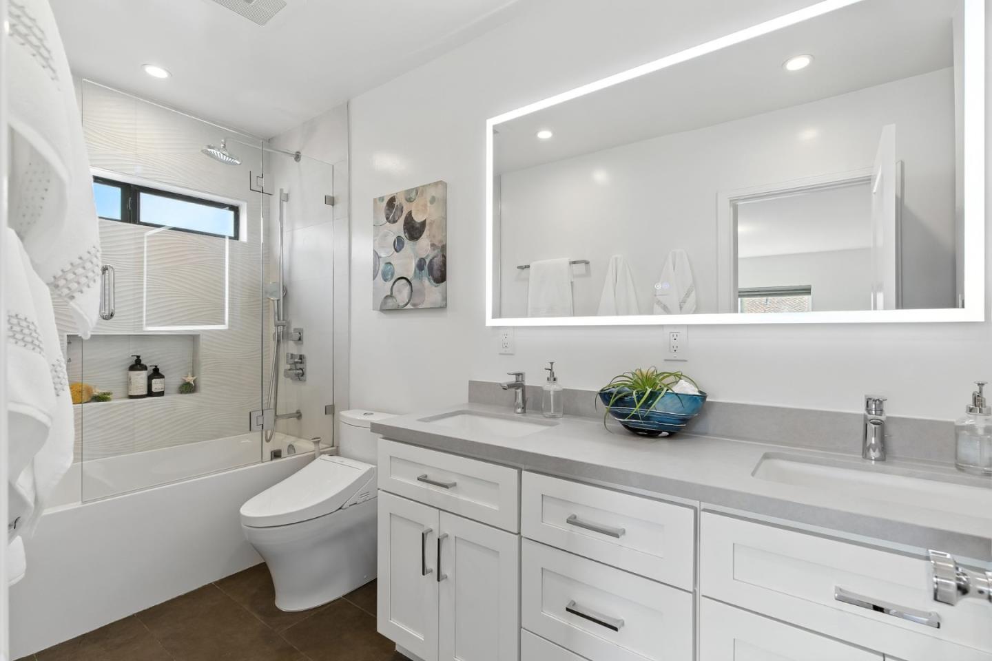 Detail Gallery Image 21 of 37 For 535 Acacia Ave, San Bruno,  CA 94066 - 3 Beds | 2 Baths