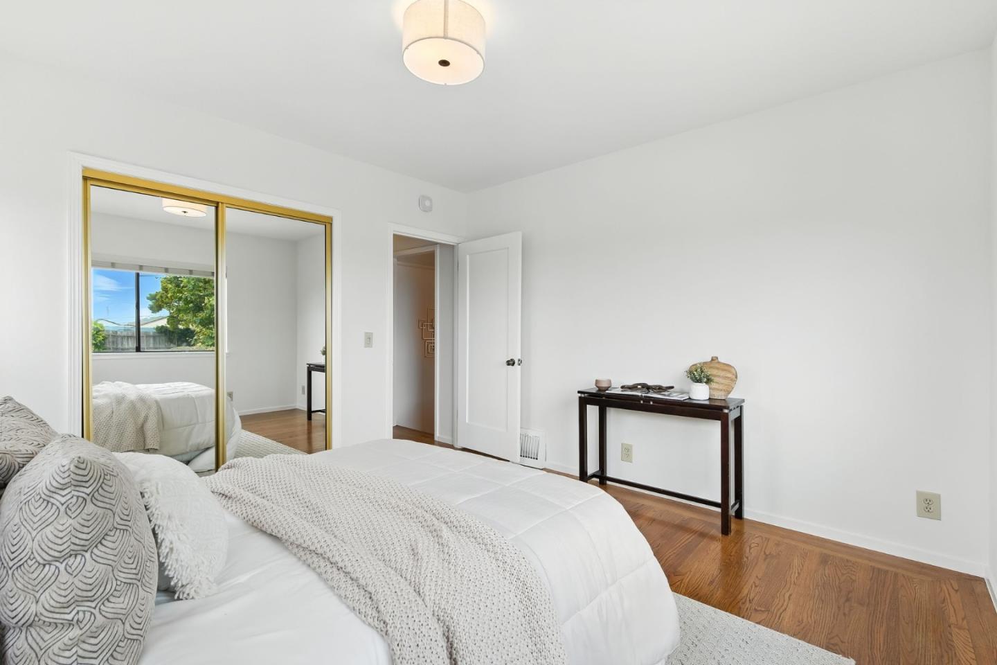 Detail Gallery Image 24 of 37 For 535 Acacia Ave, San Bruno,  CA 94066 - 3 Beds | 2 Baths