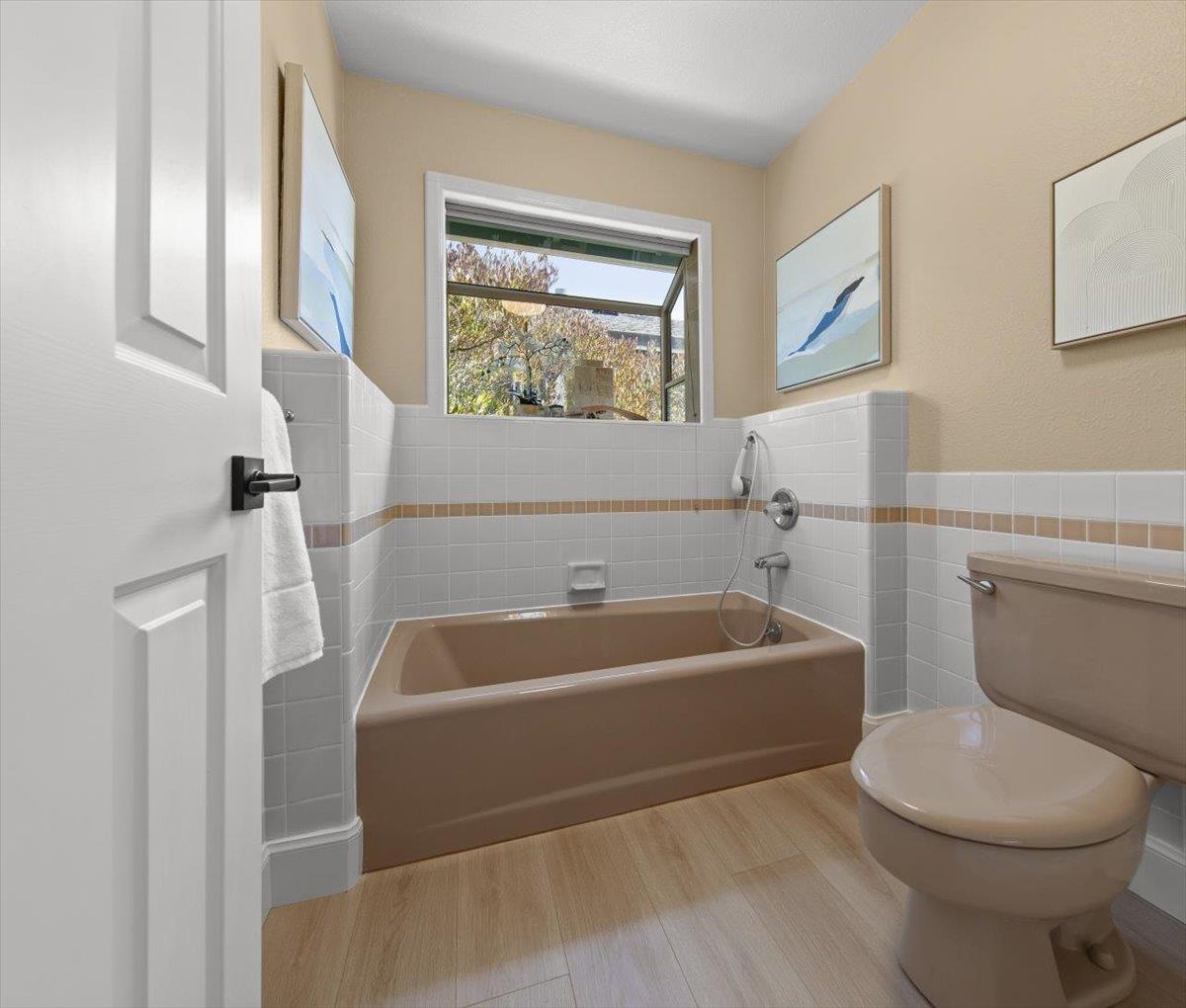 Detail Gallery Image 27 of 54 For 323 Garcia Ave, Half Moon Bay,  CA 94019 - 4 Beds | 2/1 Baths