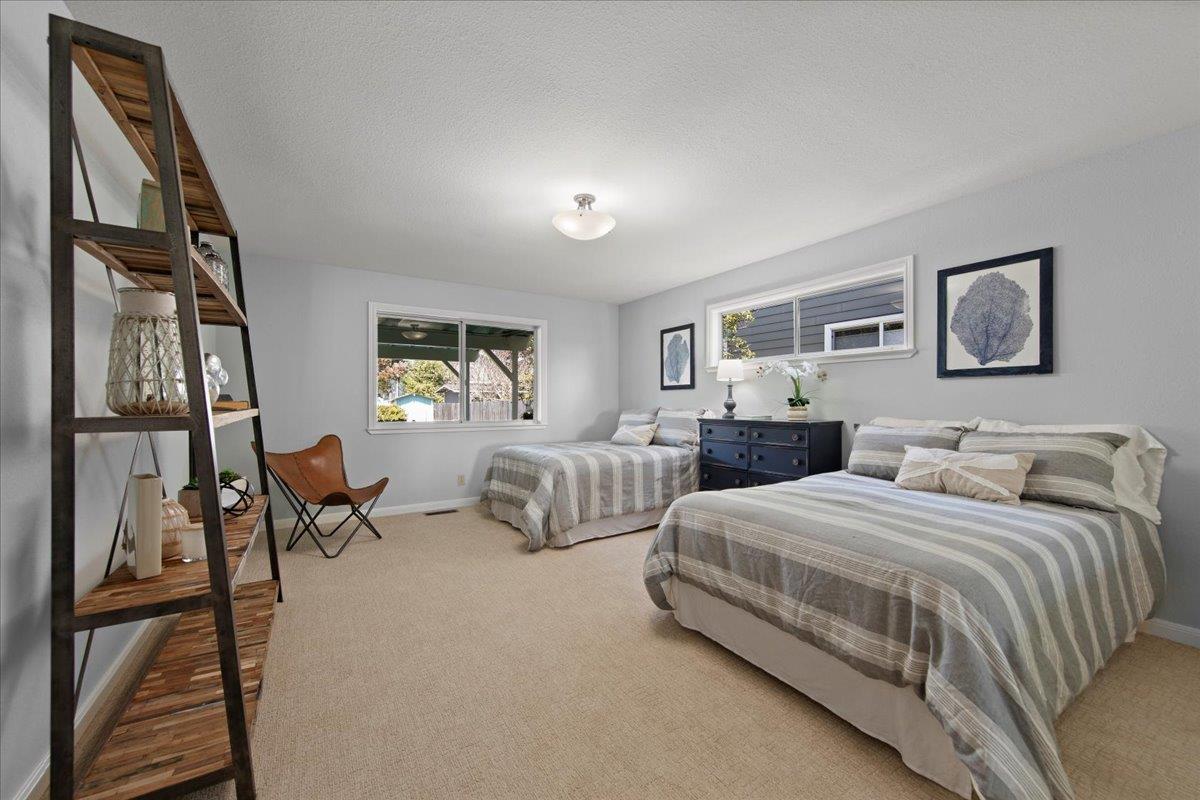 Detail Gallery Image 34 of 54 For 323 Garcia Ave, Half Moon Bay,  CA 94019 - 4 Beds | 2/1 Baths