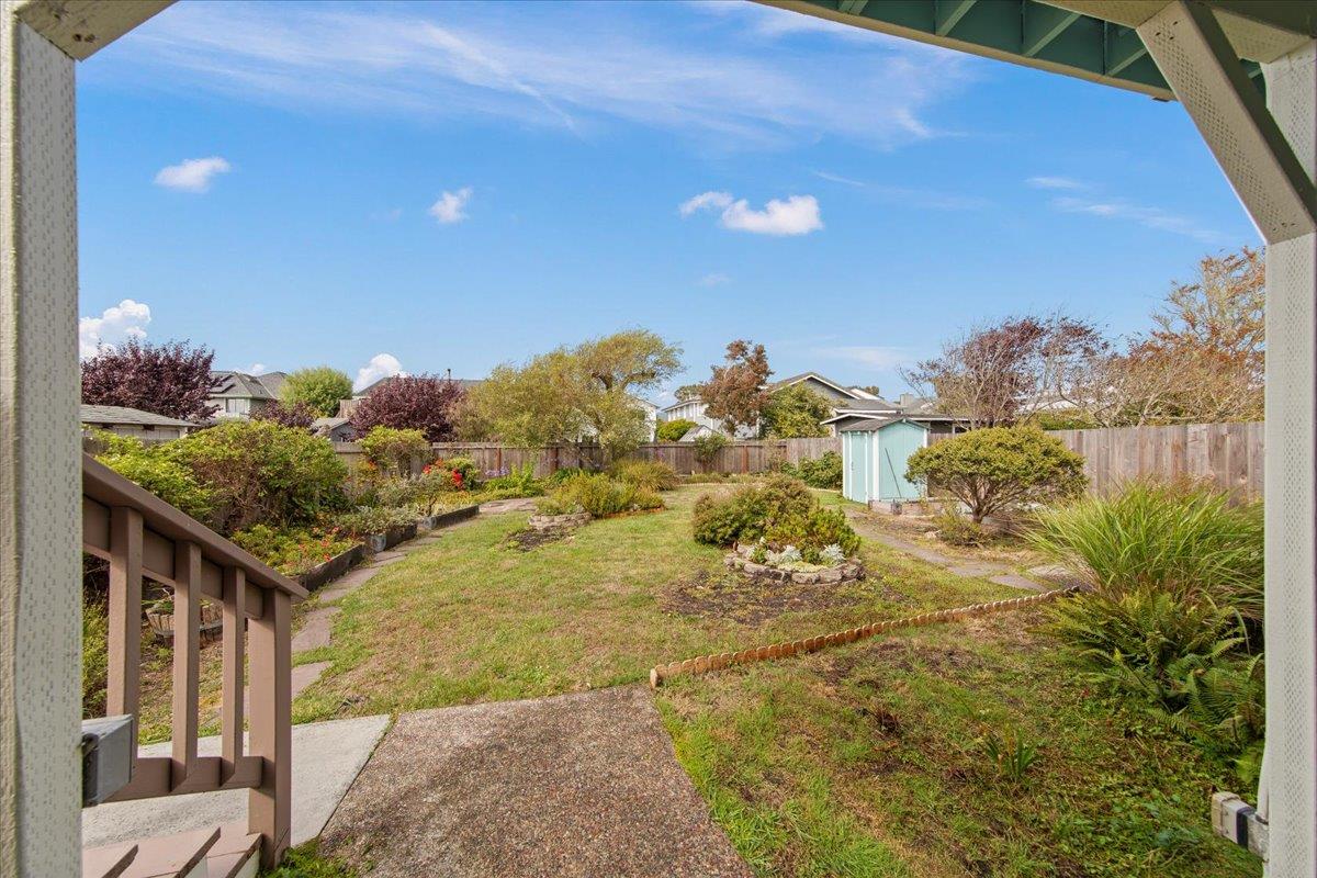 Detail Gallery Image 43 of 54 For 323 Garcia Ave, Half Moon Bay,  CA 94019 - 4 Beds | 2/1 Baths