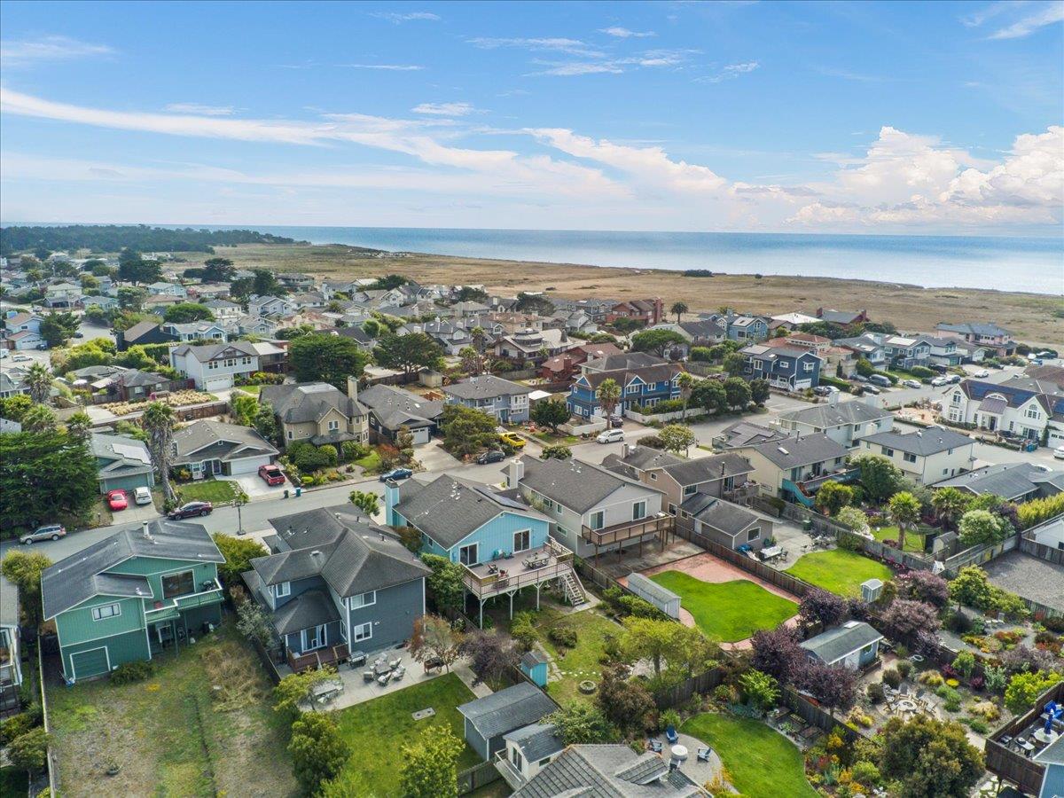 Detail Gallery Image 50 of 54 For 323 Garcia Ave, Half Moon Bay,  CA 94019 - 4 Beds | 2/1 Baths