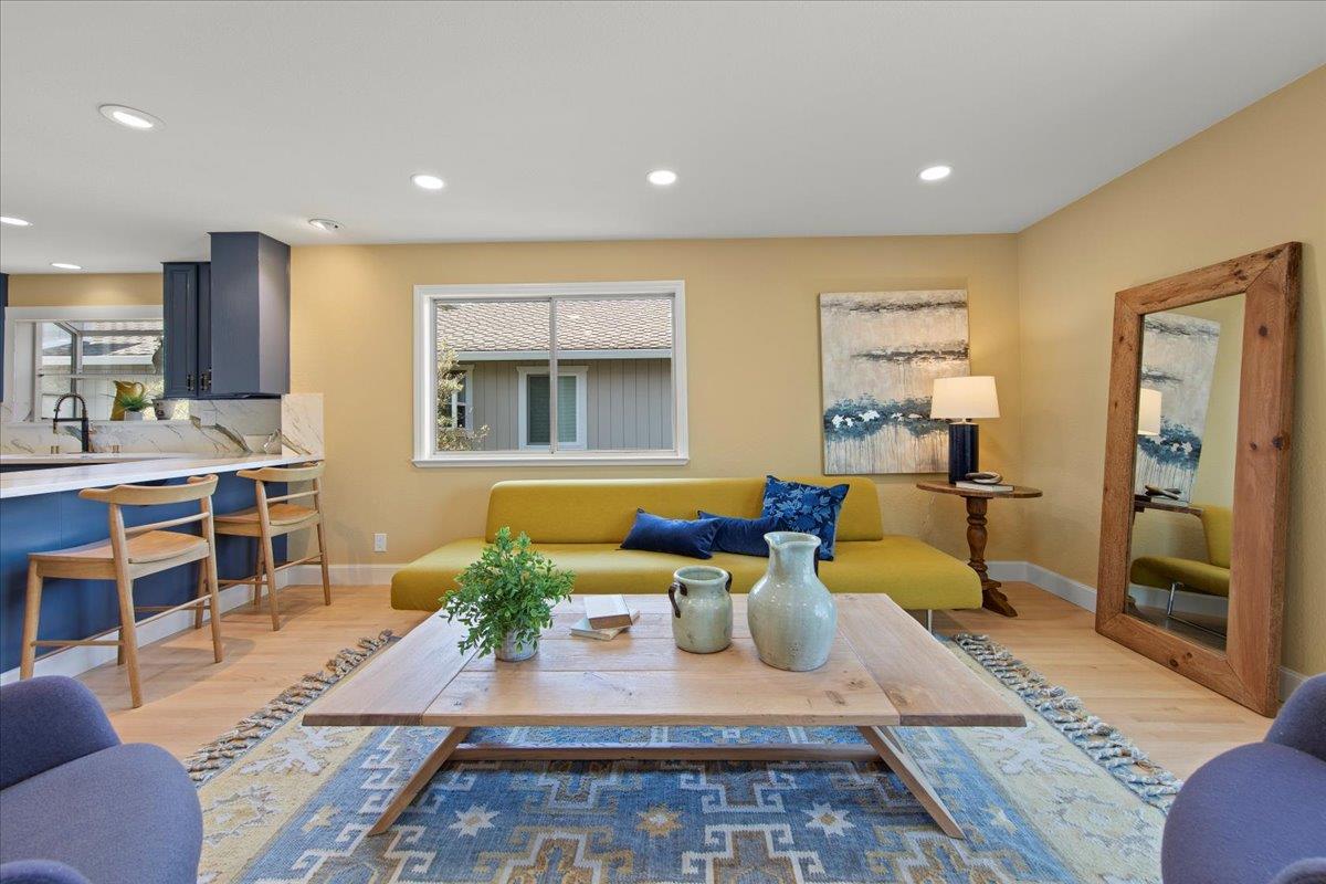 Detail Gallery Image 6 of 54 For 323 Garcia Ave, Half Moon Bay,  CA 94019 - 4 Beds | 2/1 Baths