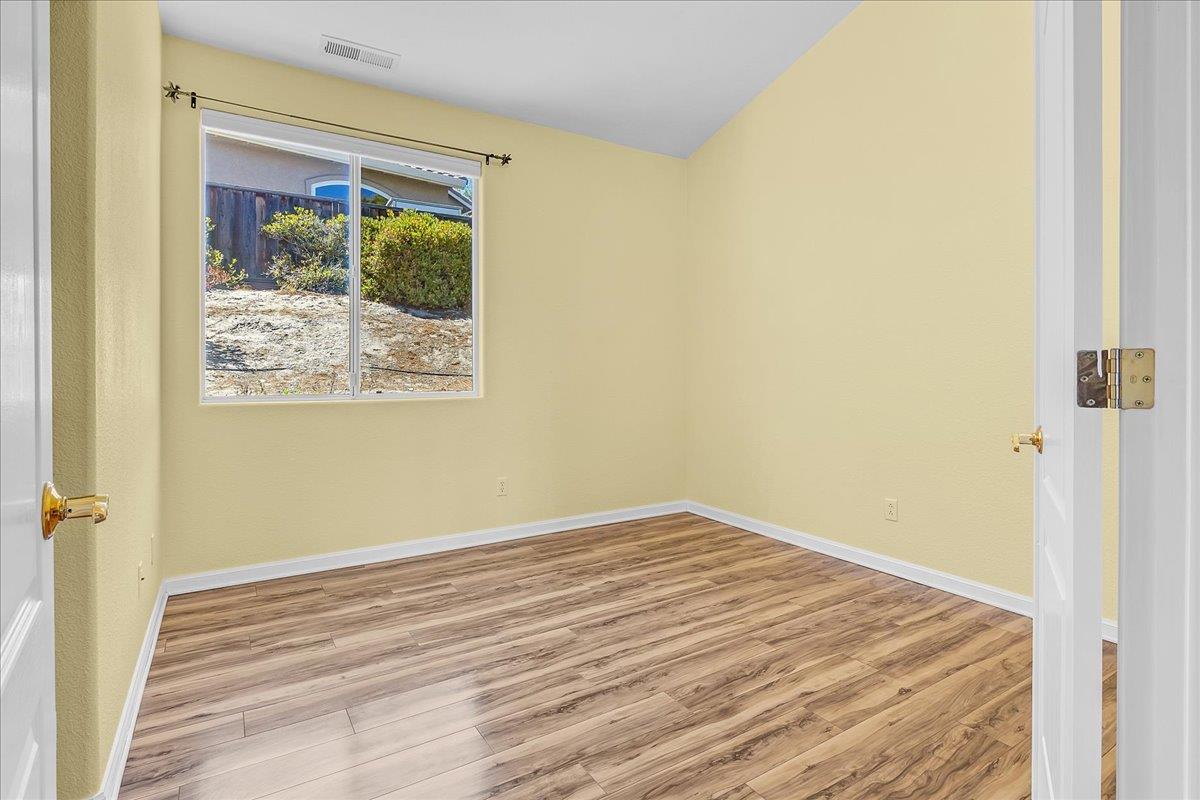 Detail Gallery Image 23 of 35 For 21775 Woodrose Pl, Salinas,  CA 93908 - 3 Beds | 2 Baths