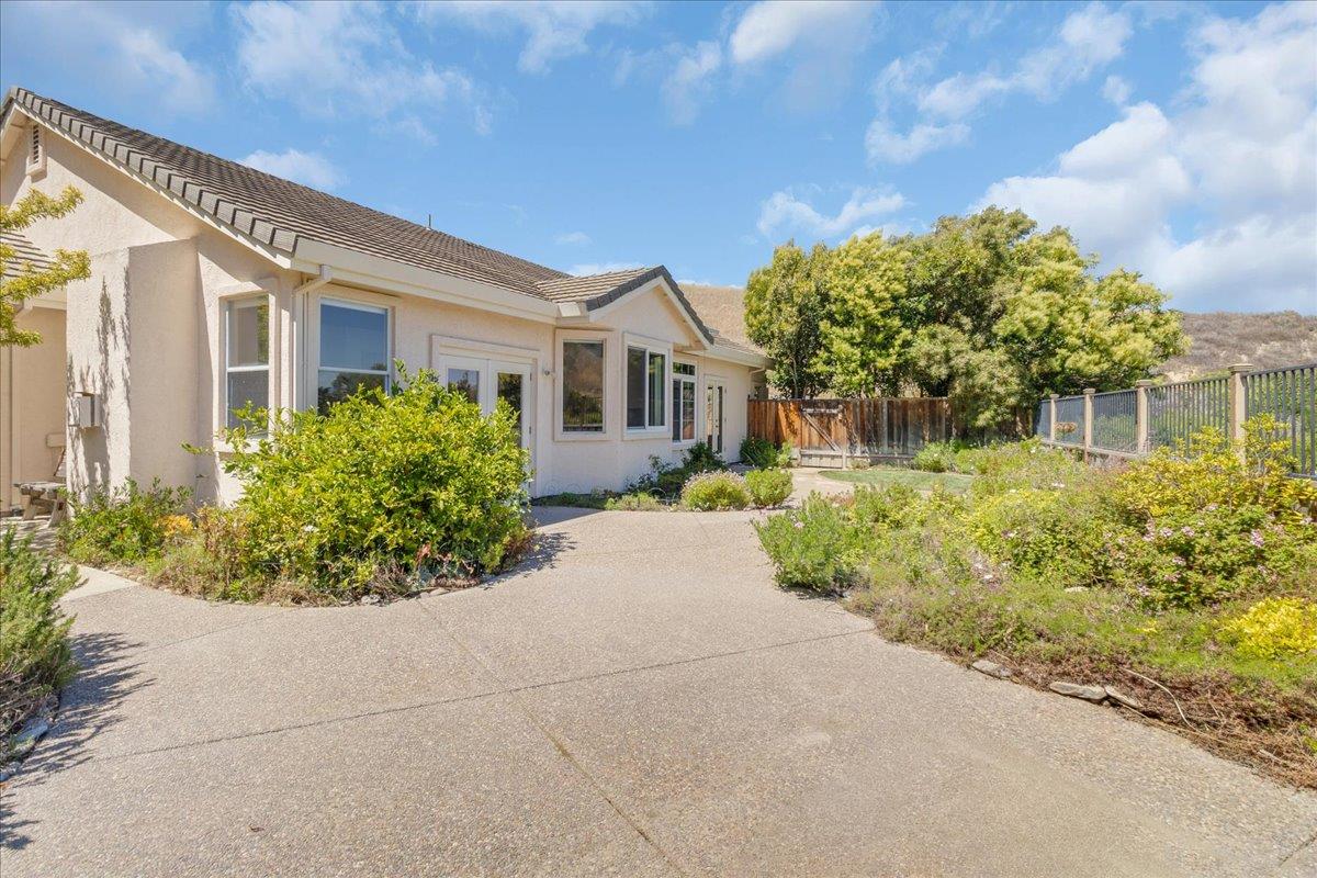 Detail Gallery Image 33 of 35 For 21775 Woodrose Pl, Salinas,  CA 93908 - 3 Beds | 2 Baths
