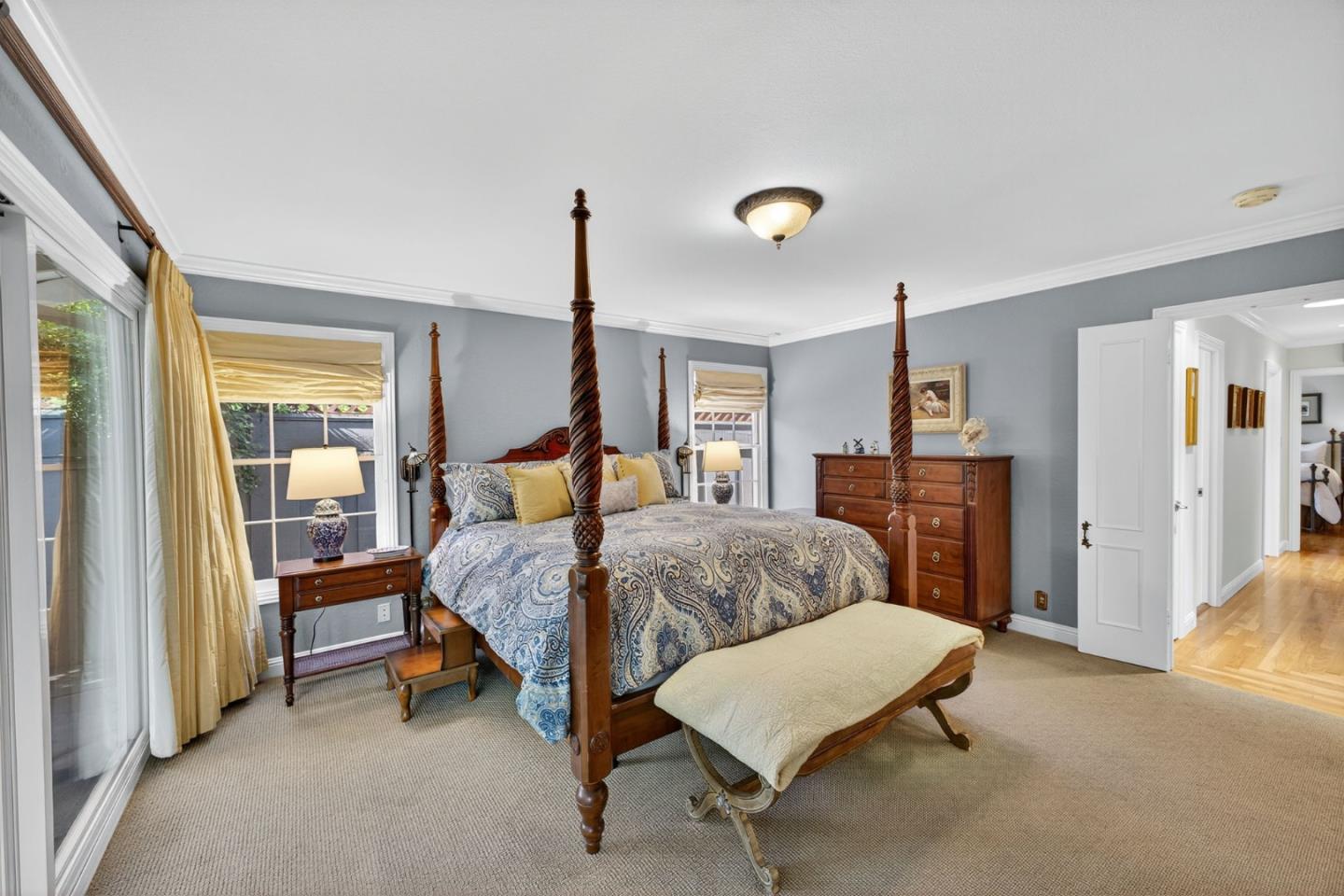 Detail Gallery Image 30 of 60 For 737 Bellerose Dr, San Jose,  CA 95128 - 3 Beds | 3 Baths