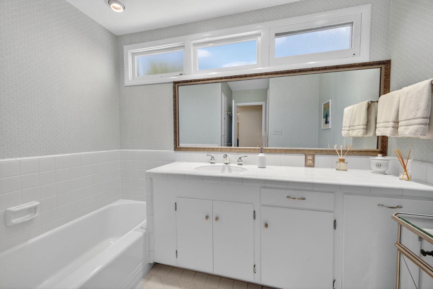 Detail Gallery Image 46 of 60 For 737 Bellerose Dr, San Jose,  CA 95128 - 3 Beds | 3 Baths