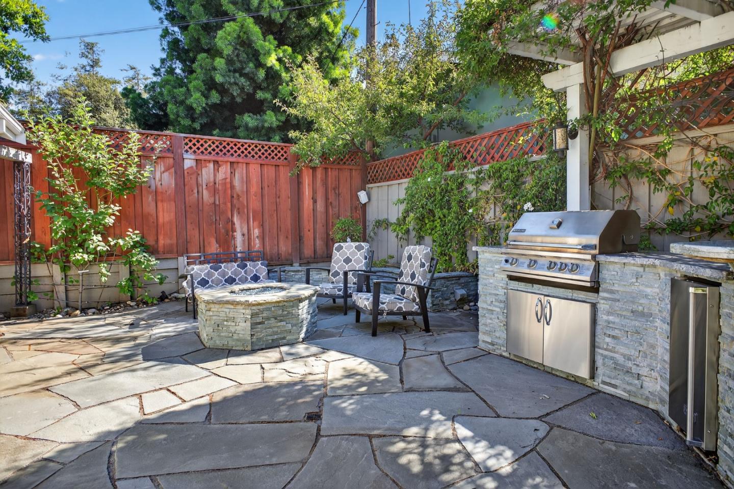 Detail Gallery Image 53 of 60 For 737 Bellerose Dr, San Jose,  CA 95128 - 3 Beds | 3 Baths