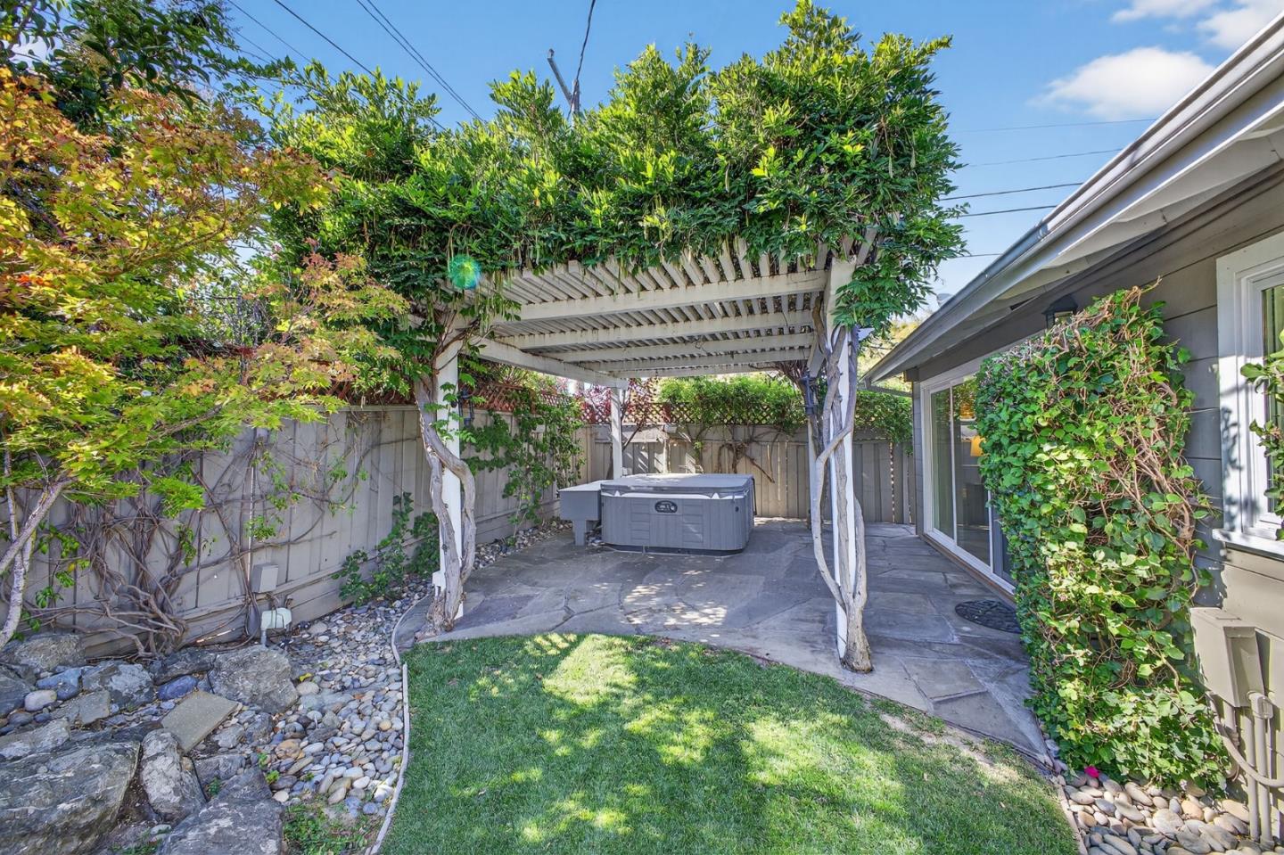 Detail Gallery Image 54 of 60 For 737 Bellerose Dr, San Jose,  CA 95128 - 3 Beds | 3 Baths