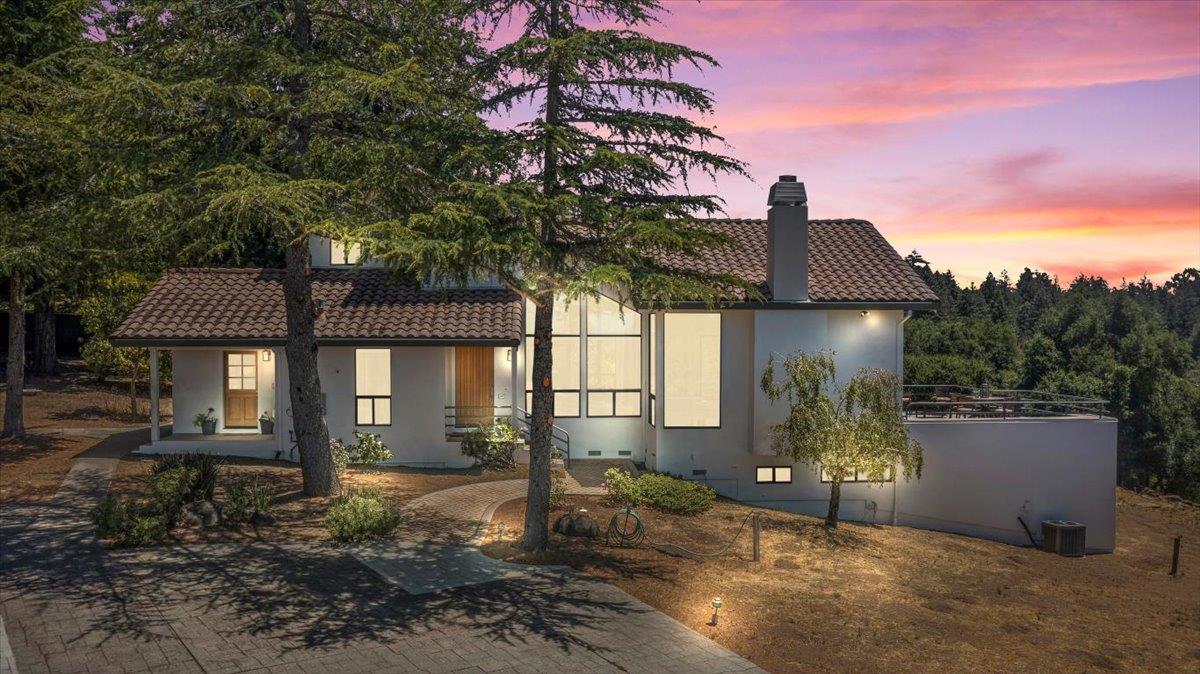 Detail Gallery Image 3 of 49 For 24614 Miller Hill Rd, Los Gatos,  CA 95033 - 3 Beds | 3 Baths