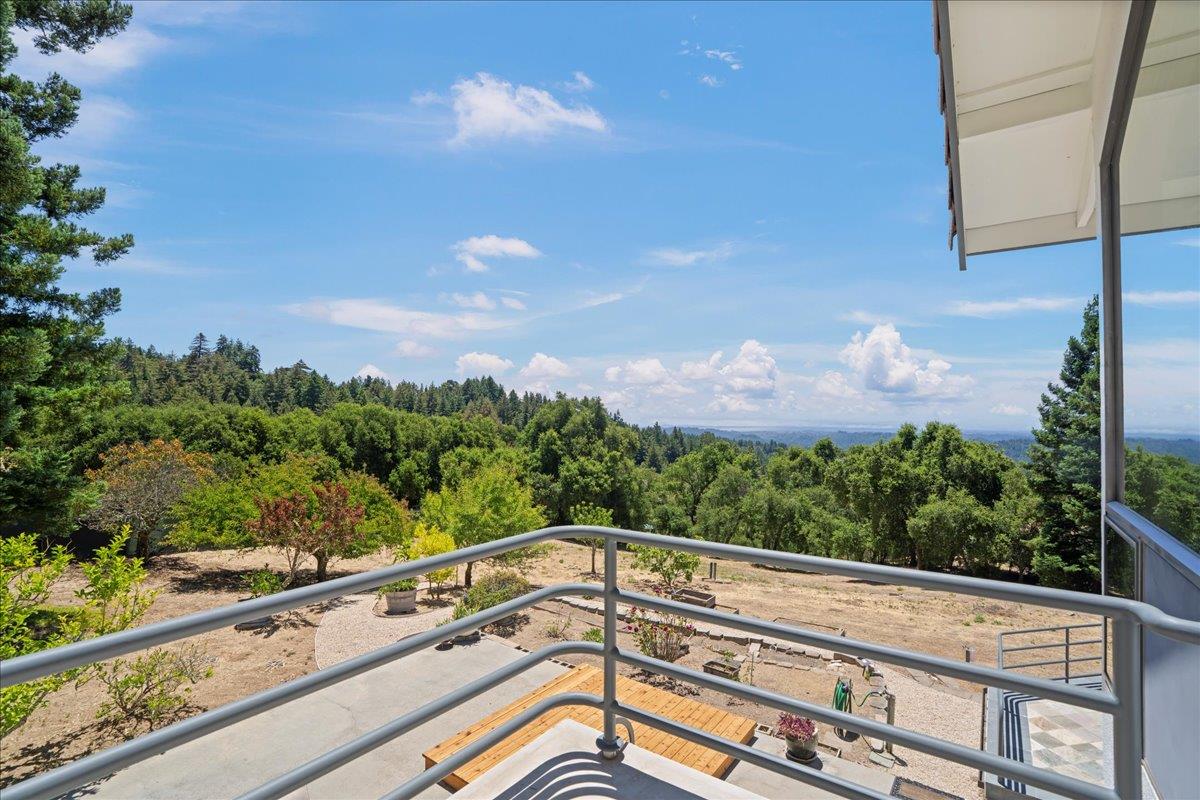 Detail Gallery Image 39 of 49 For 24614 Miller Hill Rd, Los Gatos,  CA 95033 - 3 Beds | 3 Baths