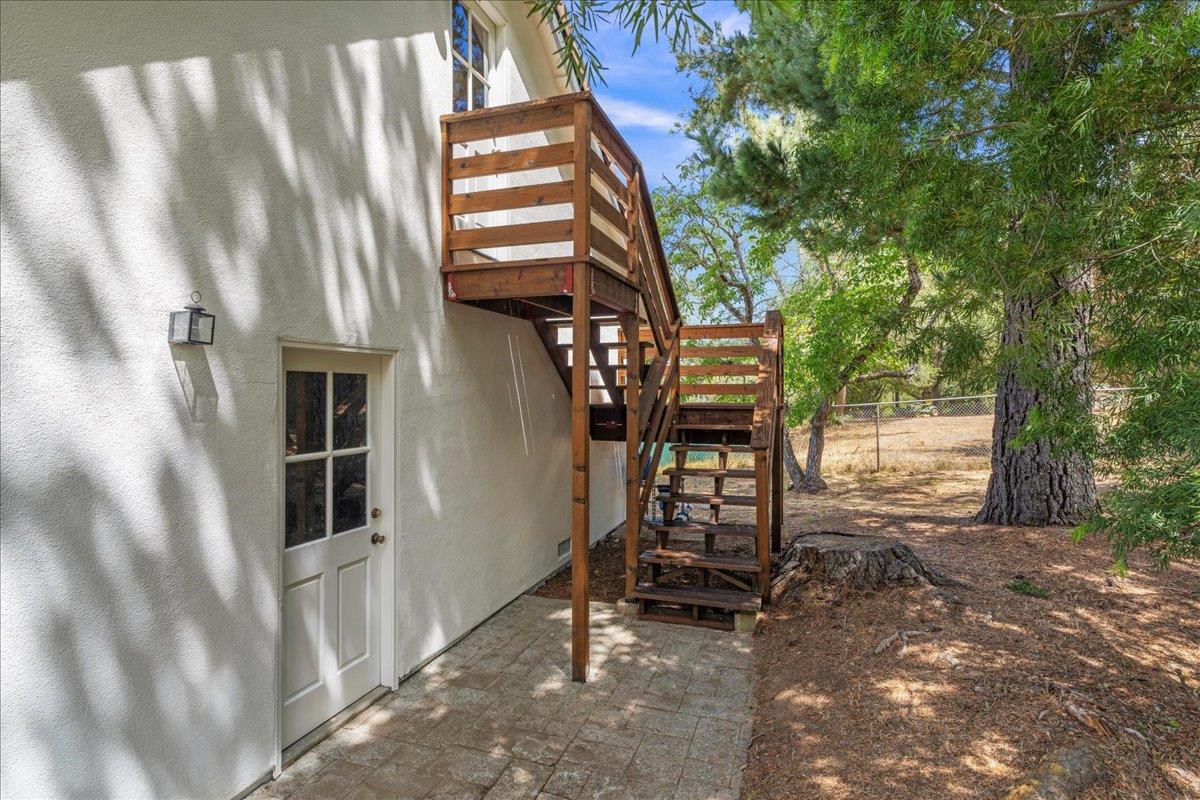 Detail Gallery Image 43 of 49 For 24614 Miller Hill Rd, Los Gatos,  CA 95033 - 3 Beds | 3 Baths