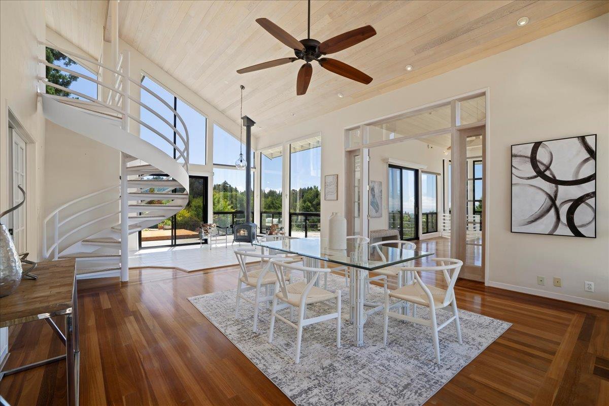 Detail Gallery Image 6 of 49 For 24614 Miller Hill Rd, Los Gatos,  CA 95033 - 3 Beds | 3 Baths