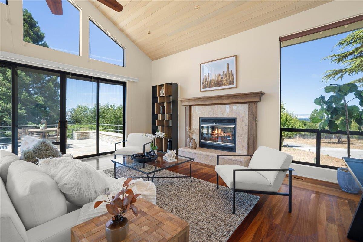 Detail Gallery Image 9 of 49 For 24614 Miller Hill Rd, Los Gatos,  CA 95033 - 3 Beds | 3 Baths