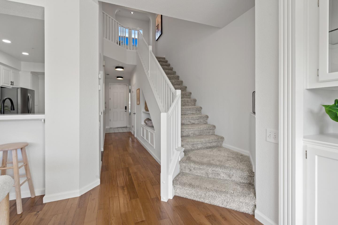 Detail Gallery Image 24 of 76 For 22659 Canyon Terrace Dr, Castro Valley,  CA 94552 - 2 Beds | 2/1 Baths