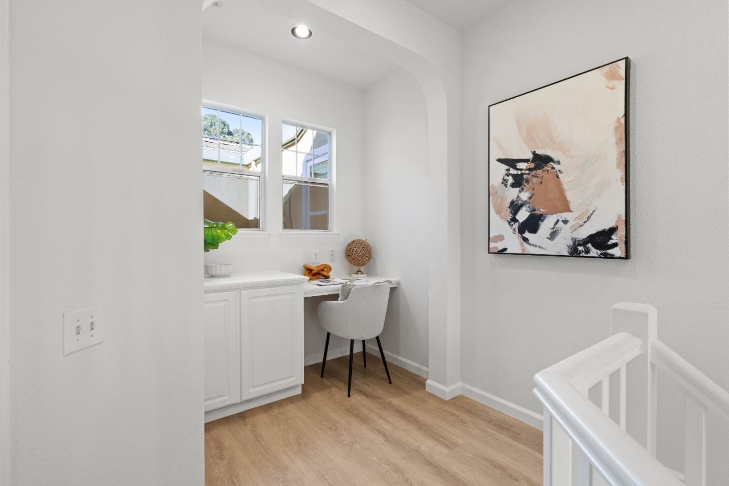 Detail Gallery Image 26 of 76 For 22659 Canyon Terrace Dr, Castro Valley,  CA 94552 - 2 Beds | 2/1 Baths