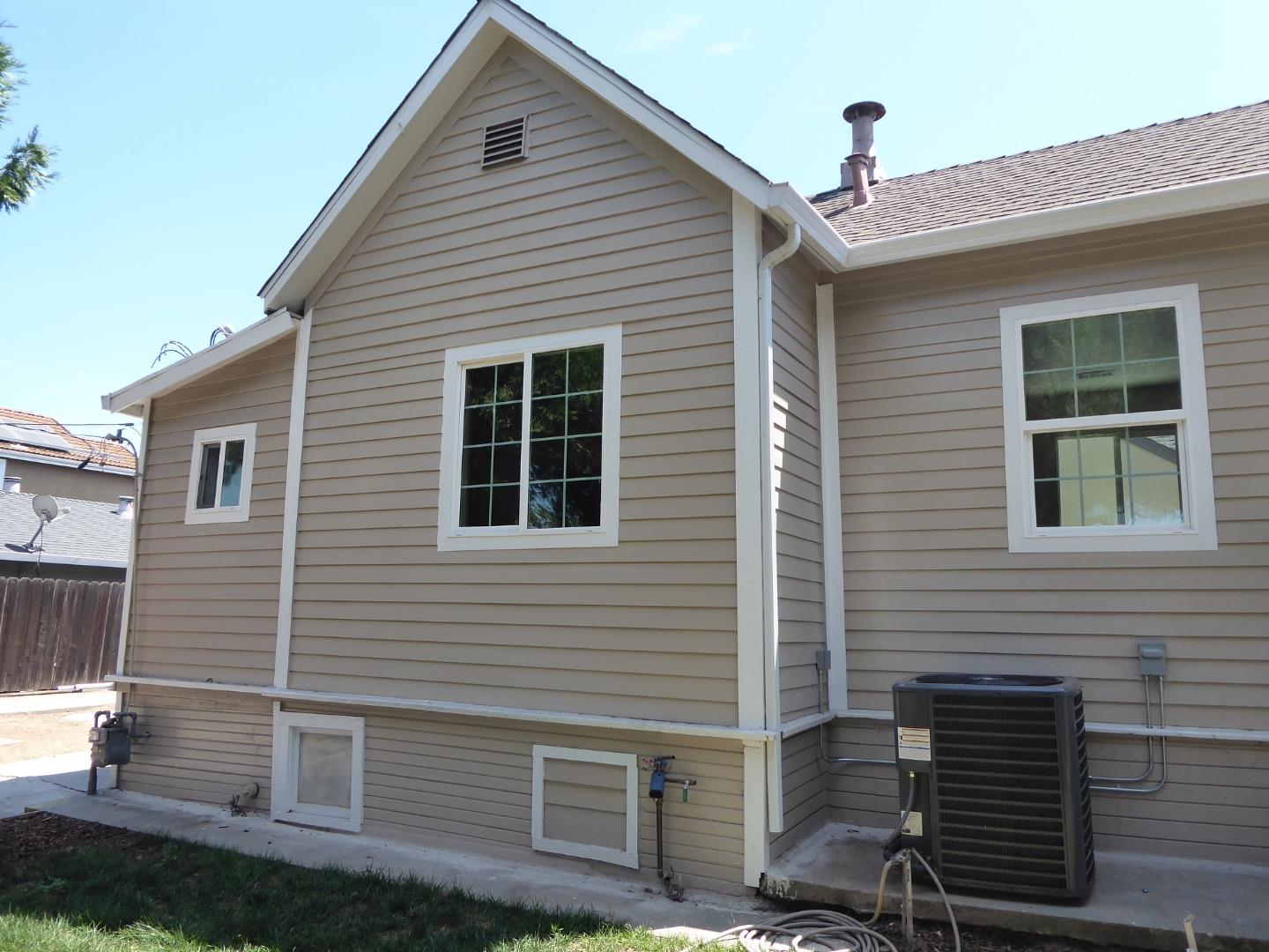 502 Hannah Street, San Jose, California 95126, 2 Bedrooms Bedrooms, ,1 BathroomBathrooms,Residential,For Sale,502 Hannah Street,ML82015836