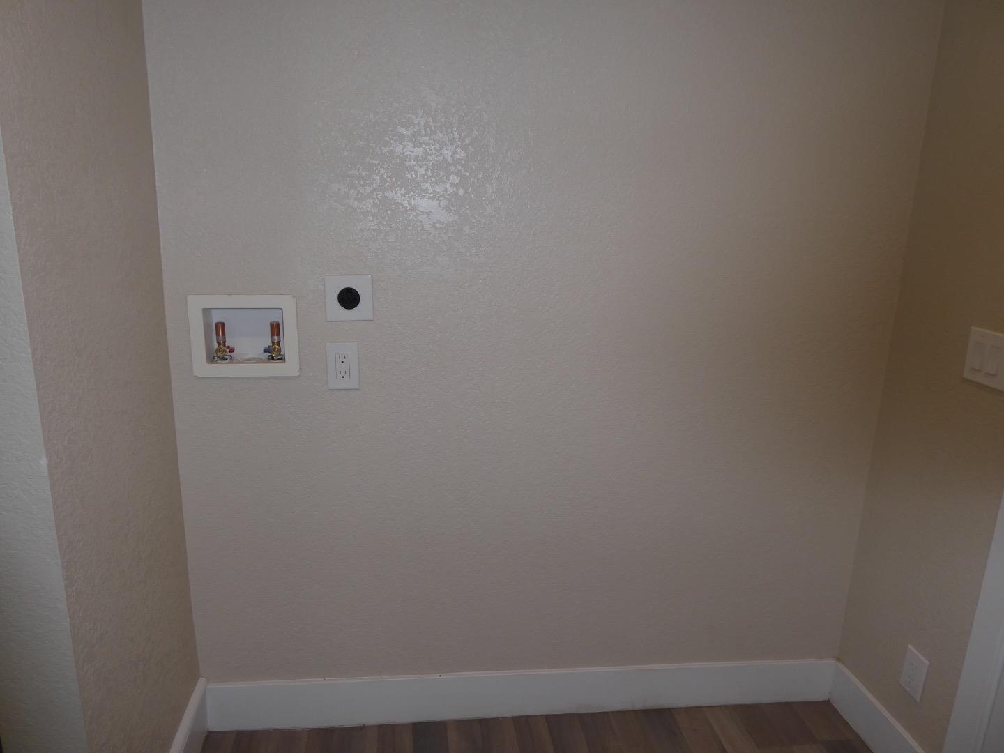 502 Hannah Street, San Jose, California 95126, 2 Bedrooms Bedrooms, ,1 BathroomBathrooms,Residential,For Sale,502 Hannah Street,ML82015836
